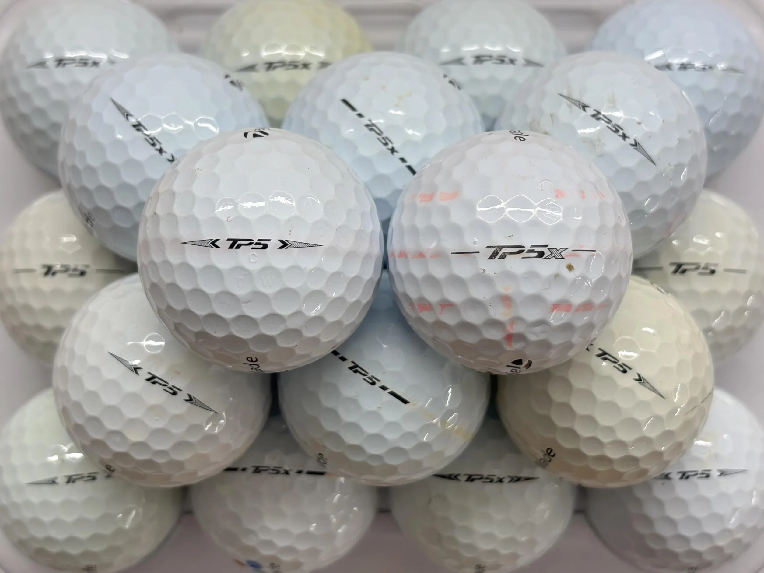 24 pelotas de golf TP5/TP5X para TaylorMade - Grado A/Grado B