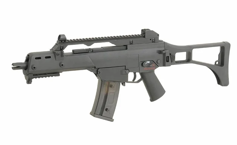 Fusil eléctrico de Airsoft G36C CM.011 de Cyma, Color Negro, Gearbox metálico, Culata Plegable, batería y Cargador de 300 Bolas incluidos, 2620 g, 720 mm de Longitud
