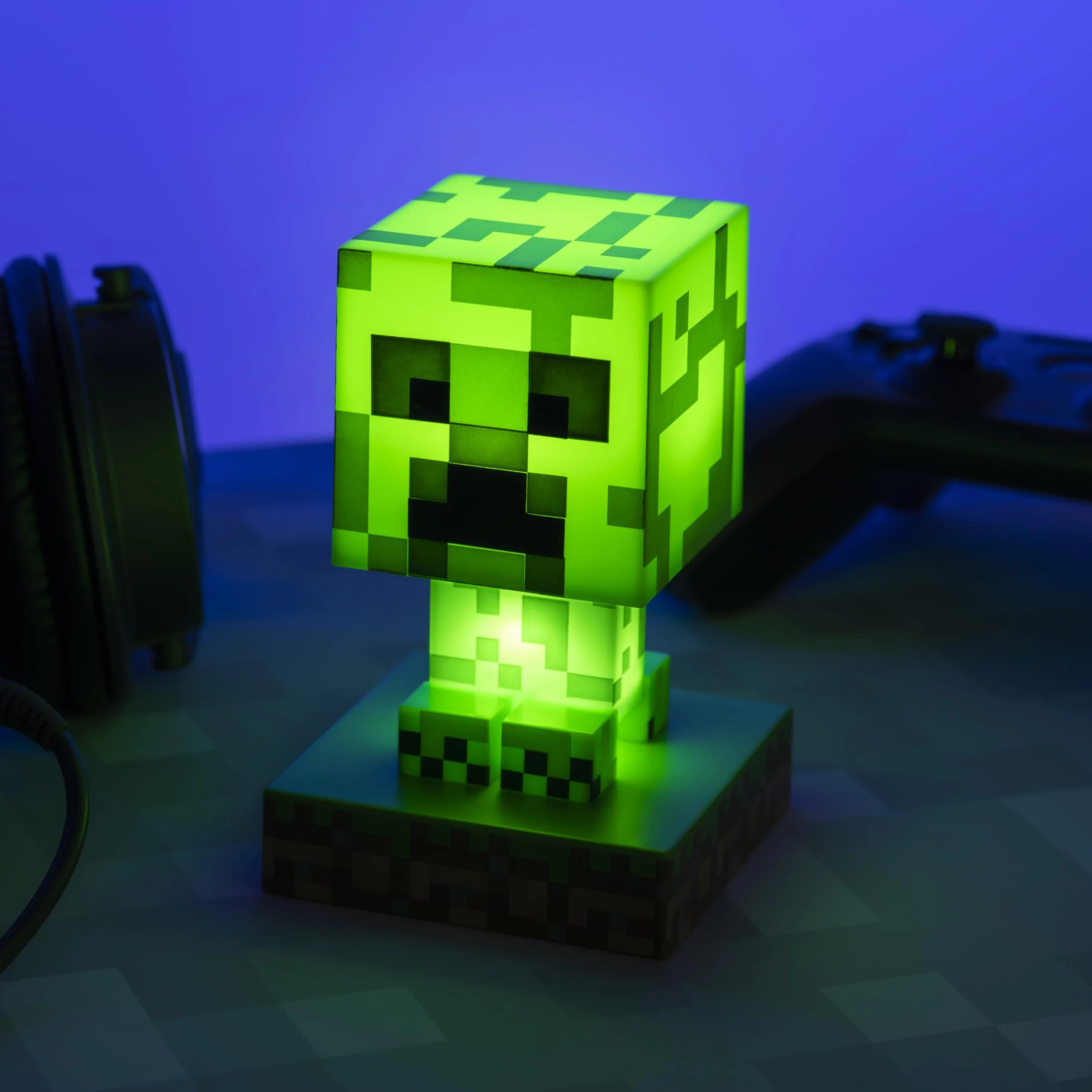 Lámpara Creeper Minecraft Oficial 12 cm Luz Nocturna a Pilas Decoración Gamers