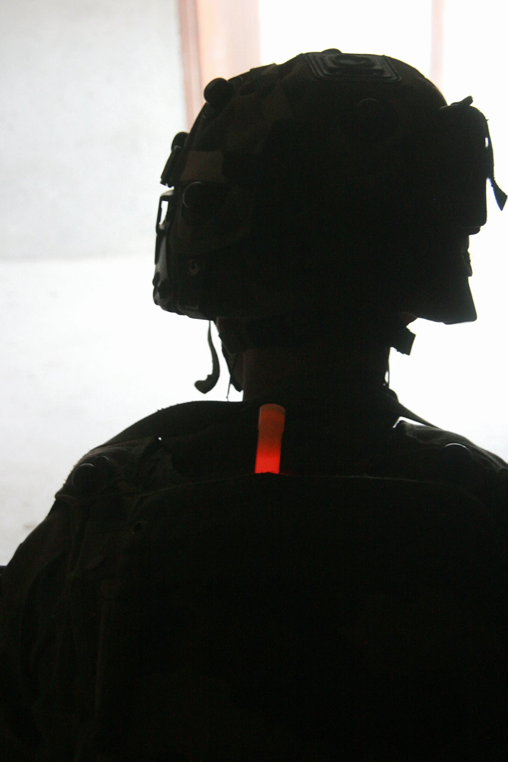 Cyalume ChemLight Lightsticks 15cm roja 12 horas militar Caja de 10