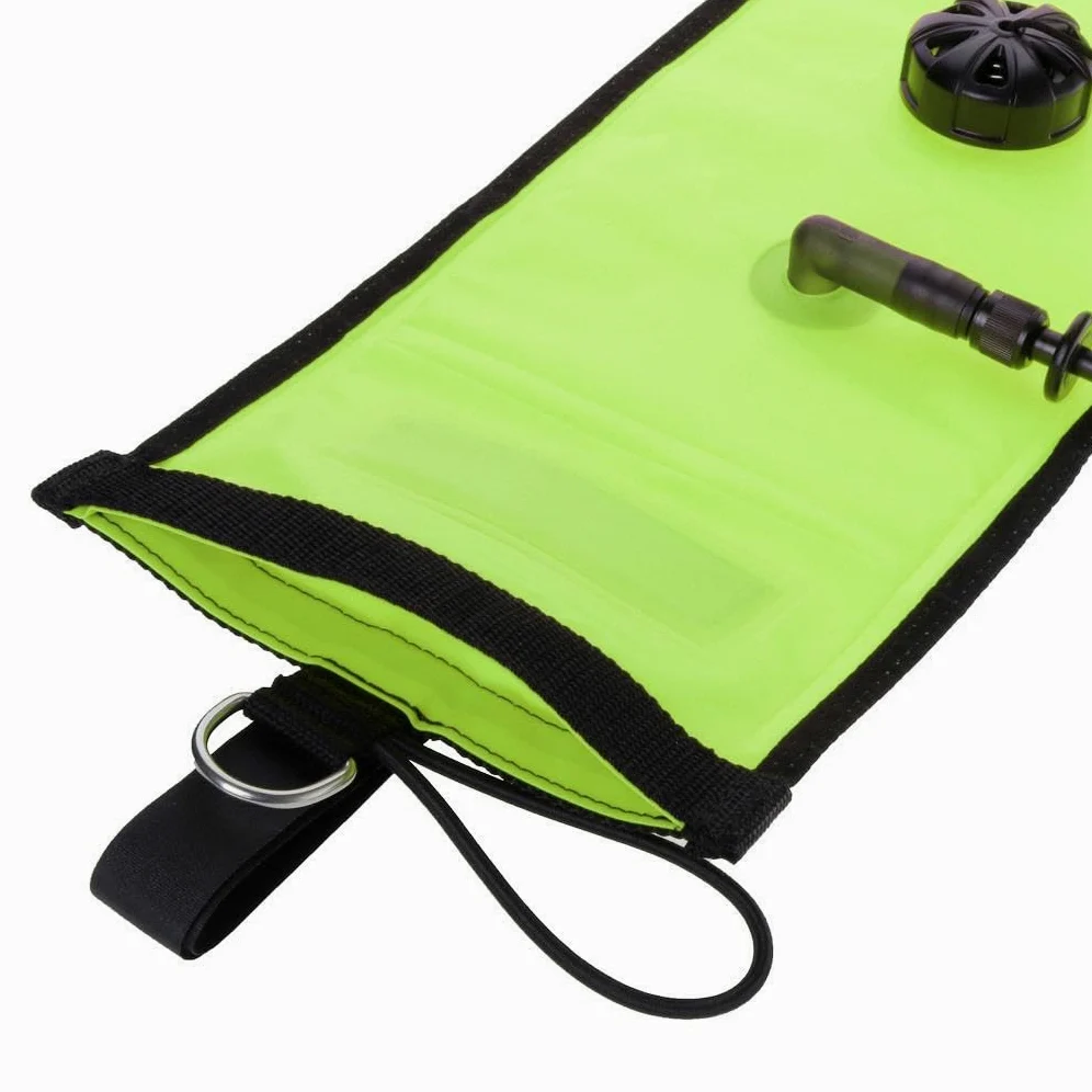 Boya de señalización Facial de Buceo Quick Blow | sobrepresión y bandas reflectantes para mayor visibilidad. Incluye tubo de señalización de buceo y equipo de seguridad.