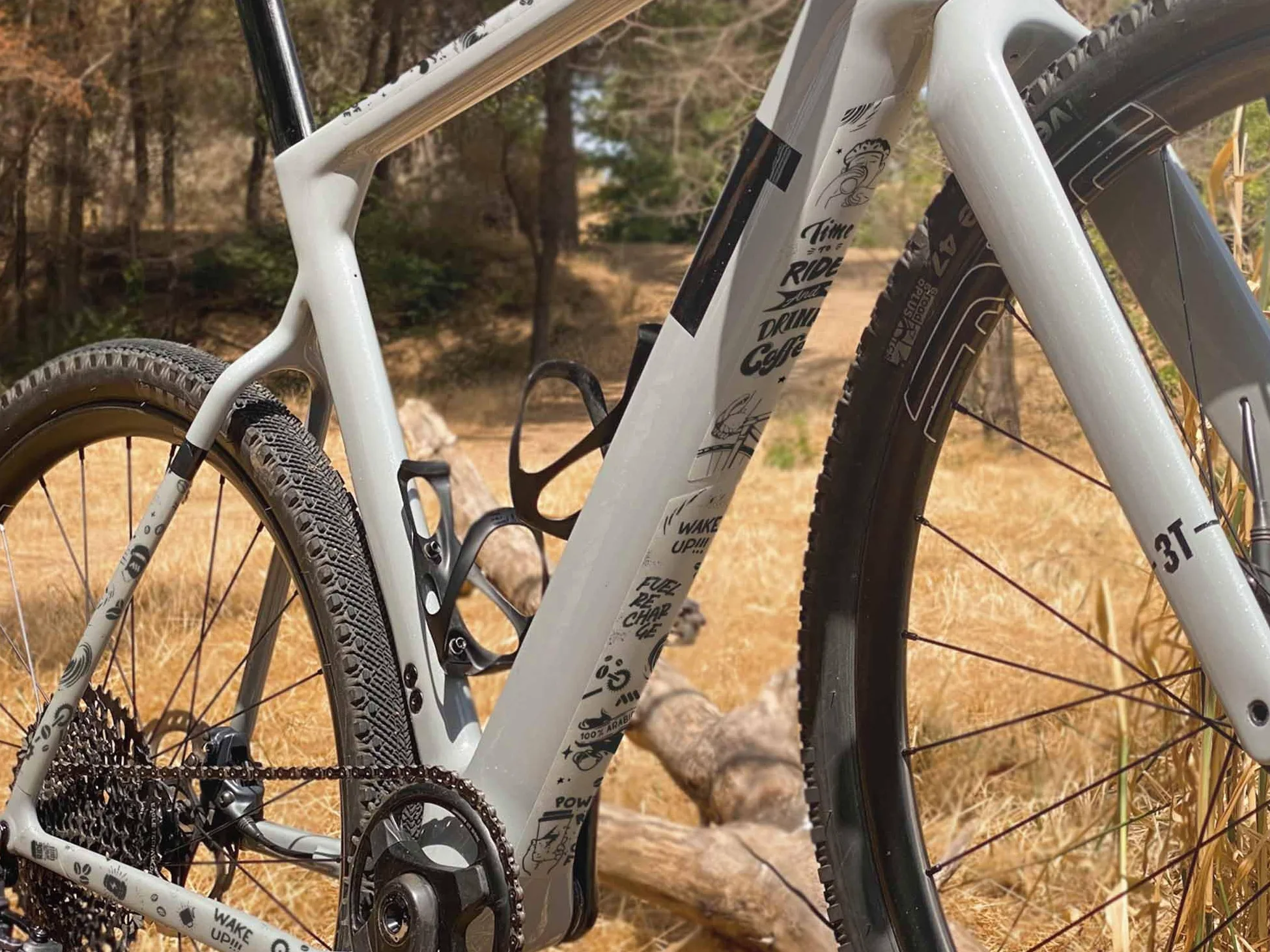 All Mountain Style Protector Cuadro Bicicleta Carretera y Gravel - Kit 18 Piezas PVC Adhesivo - Protección Ligera y Resistente contra Arañazos y Golpes
