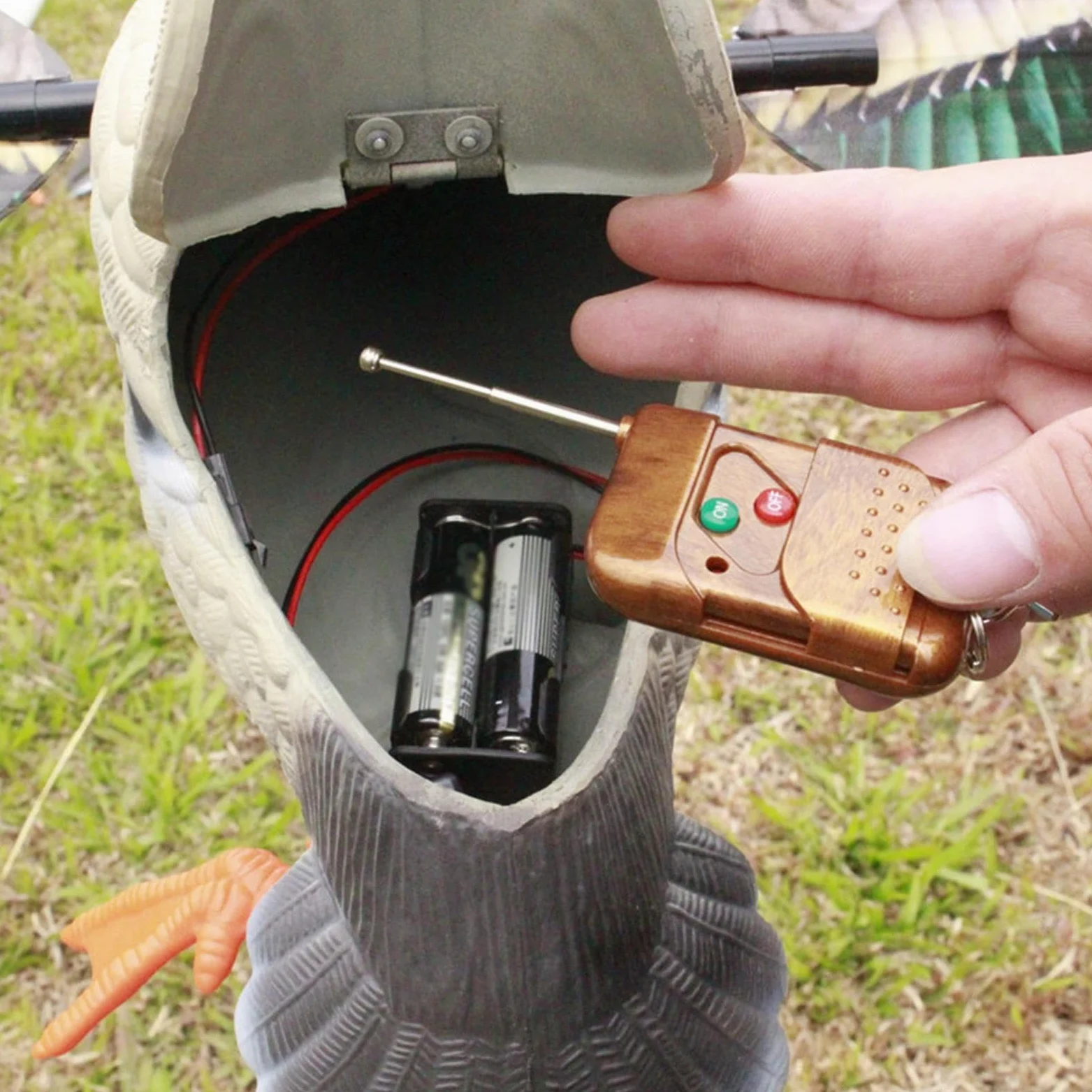 Señuelo eléctrico – Spinnings Wing Mallard, señuelo de Caza | motorizado, señuelo de aves acuáticas controlado a distancia, señuelo alimentado por pilas para caza, señuelo flotant