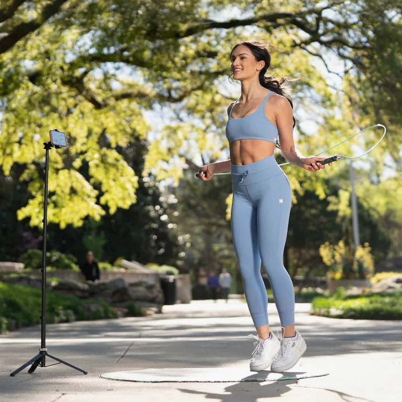 Crossrope AMP - Juego de cuerda de saltar inteligente con 0.25 libras, 0.45 libras y 1 libra - Conexión Bluetooth, entrenamiento de fitness de alta intensidad para quemar altas calorías y cardio