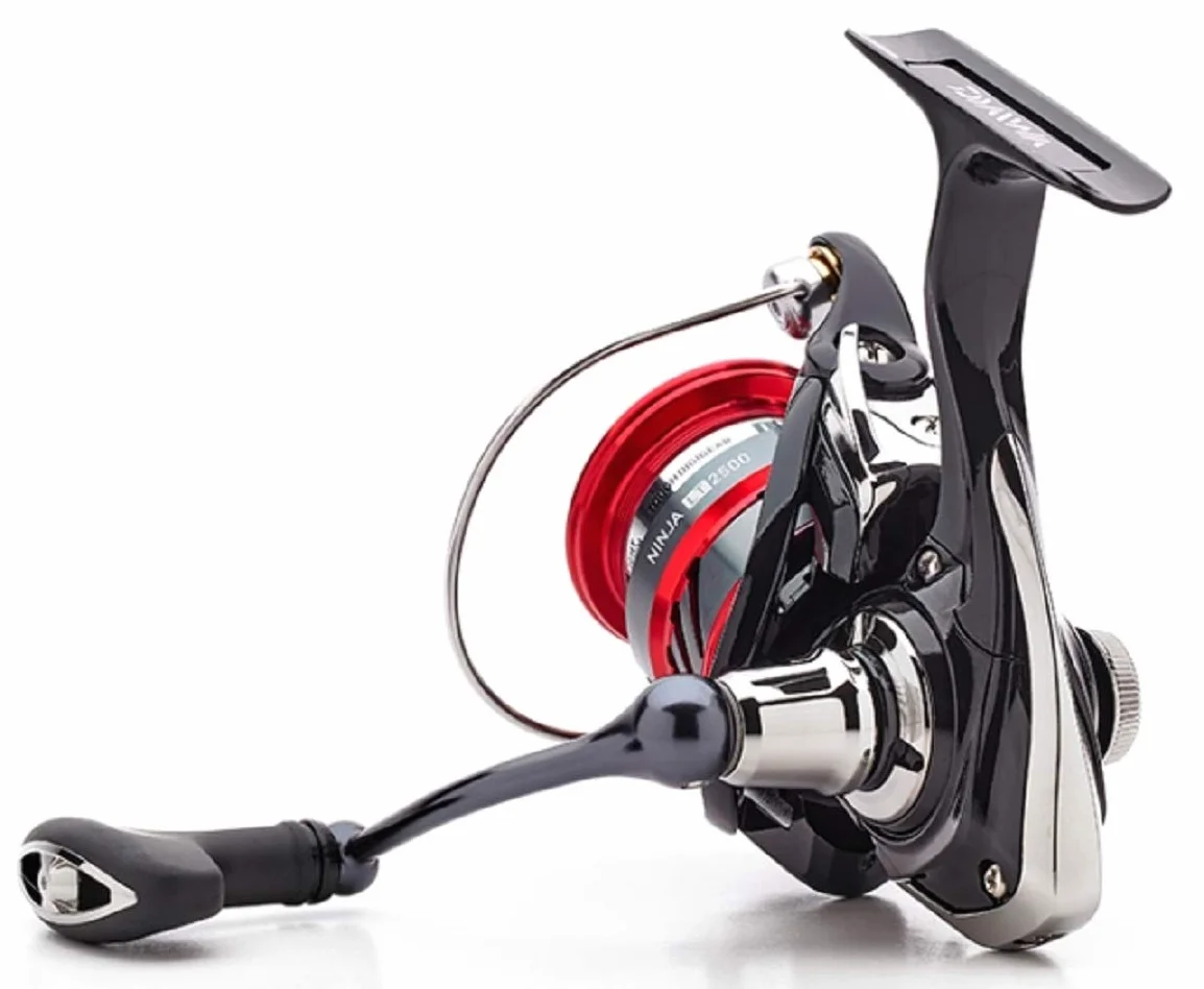 Daiwa Ninja LT 3000C XH, Carrete Giratorio con Freno Delantero, Compacto Body, NJ18LT3000CXH