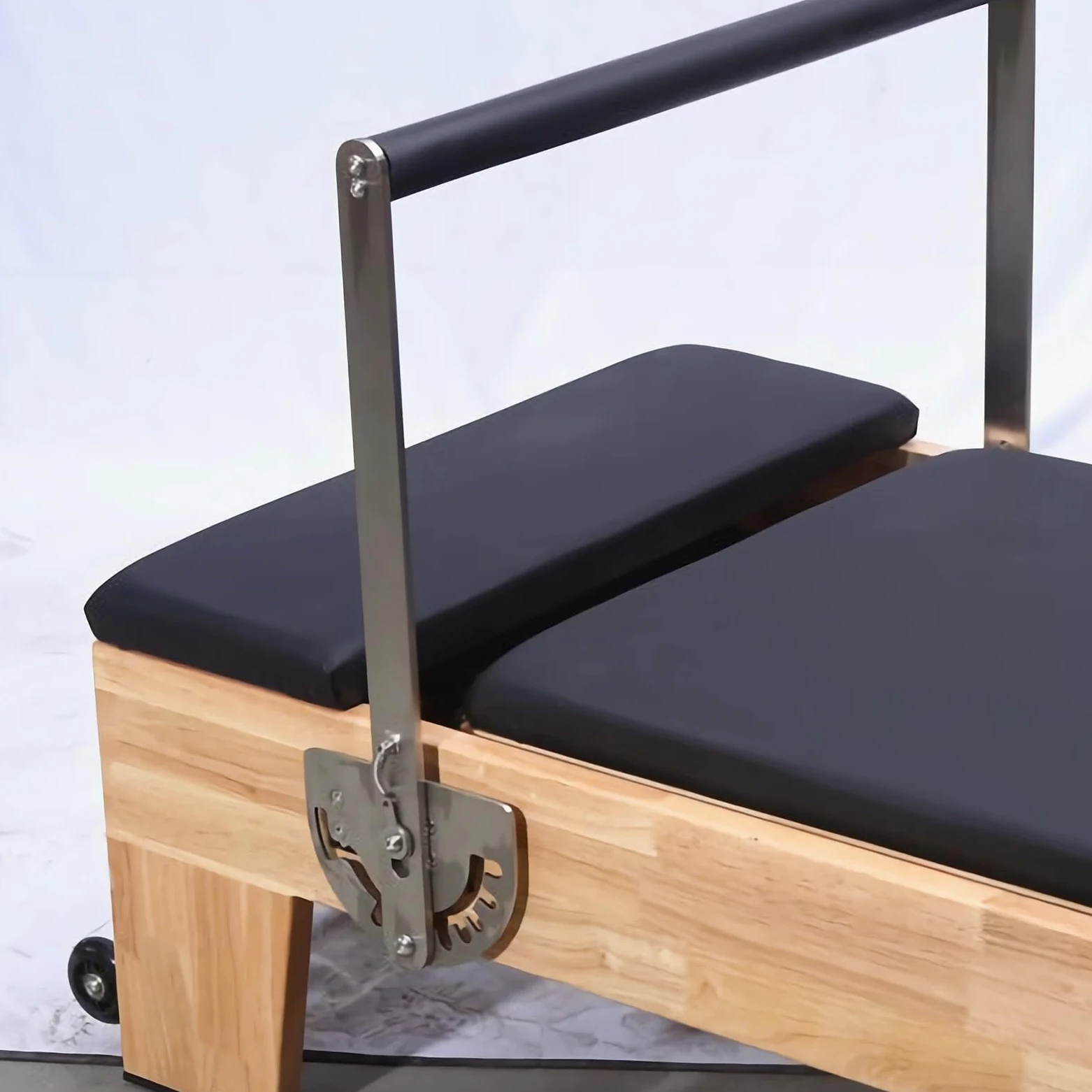 Accesorios de reforma de pilates – Extensor de plataforma acolchado, construcción de EVA y madera, diseño duradero para una mayor estabilidad
