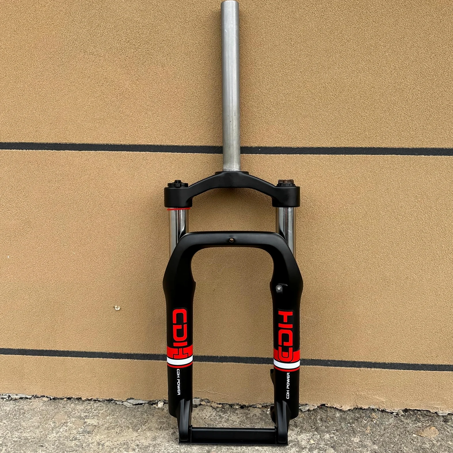Horquilla de bicicleta de 20" con suspensión para neumáticos de 4,0" de goma grasa, hombro único con combo de 1-1/8" de rosca, freno de disco para bicicleta de nieve/tríciclo