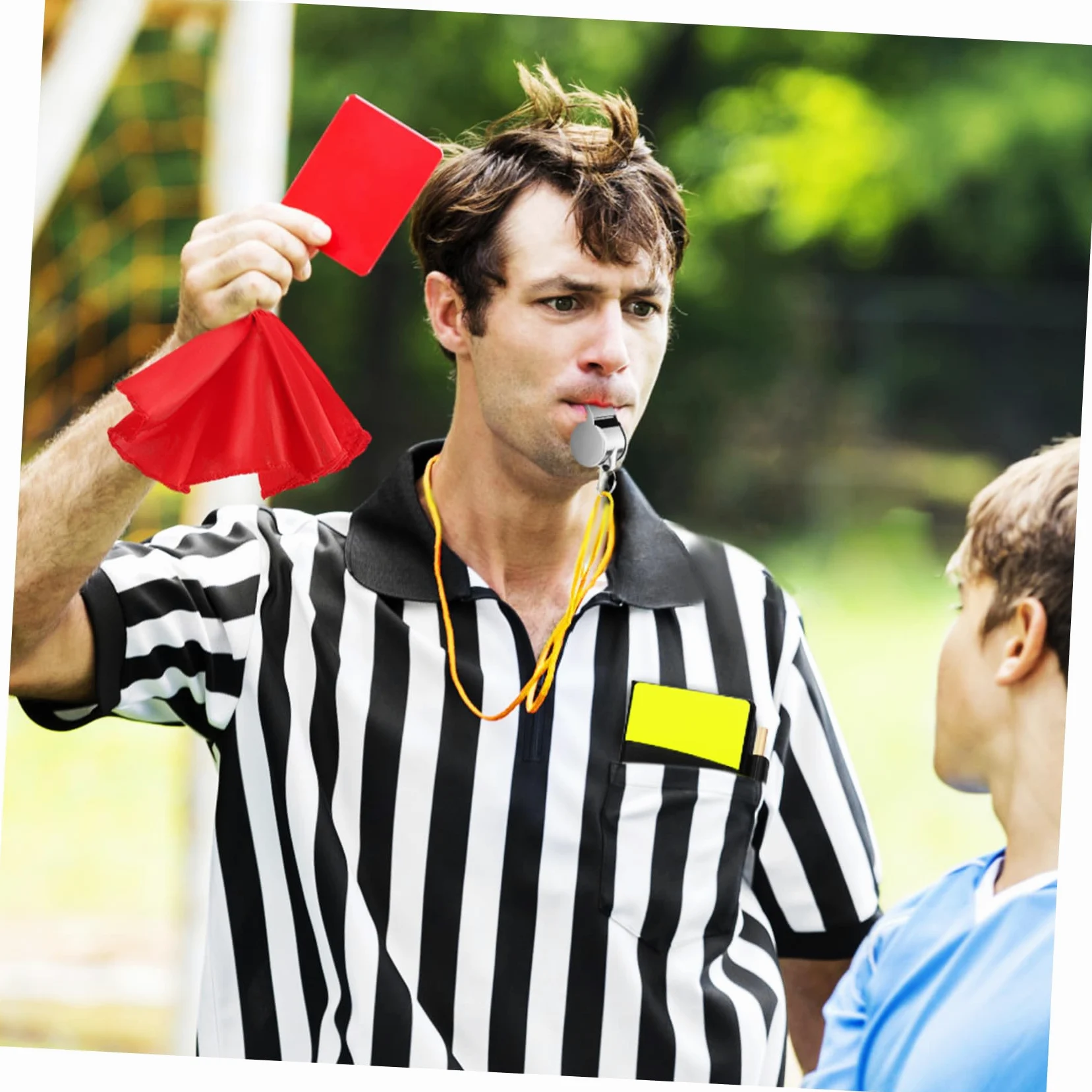 TOYANDONA Juego De Silbato De La Bandera del Árbitro Tarjetas De Árbitro Banderas Rojas Equipo Árbitro De Fútbol Tarjetas Rojas y Amarillas Tarjetas De Futbol Bandera Roja Poliéster