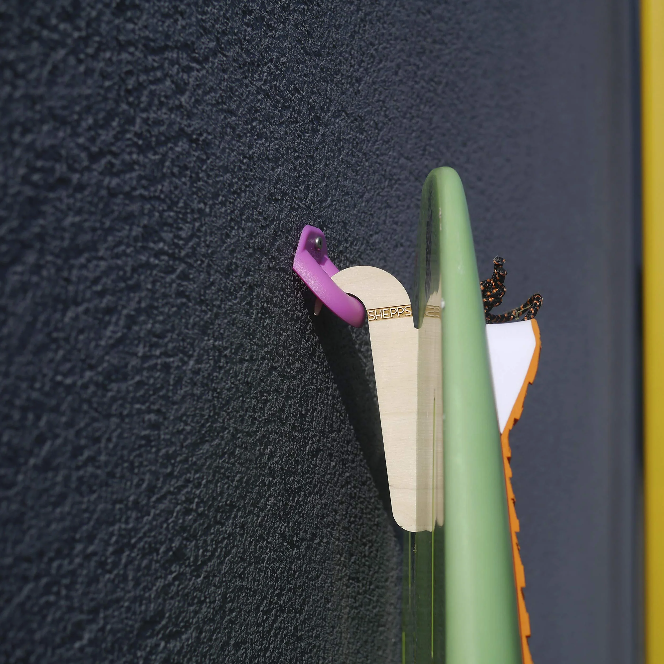 Shepps Hidden Surfboard Wall Mount for FCS/Future Plug - Patented Made in Canada (FCS I/II)