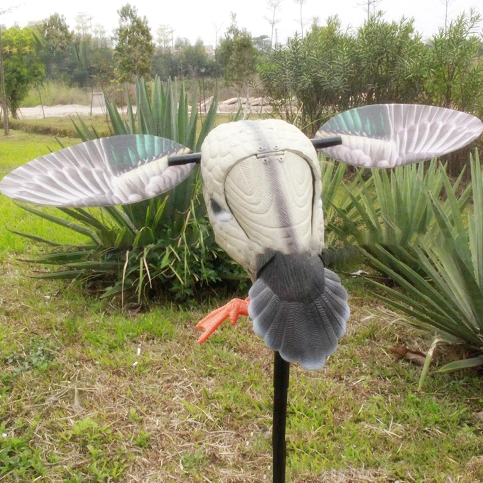 Señuelos de caza de patos, señuelo de movimiento ala | Control remoto eléctrico final señuelo alimentado por batería para caza rápida pato