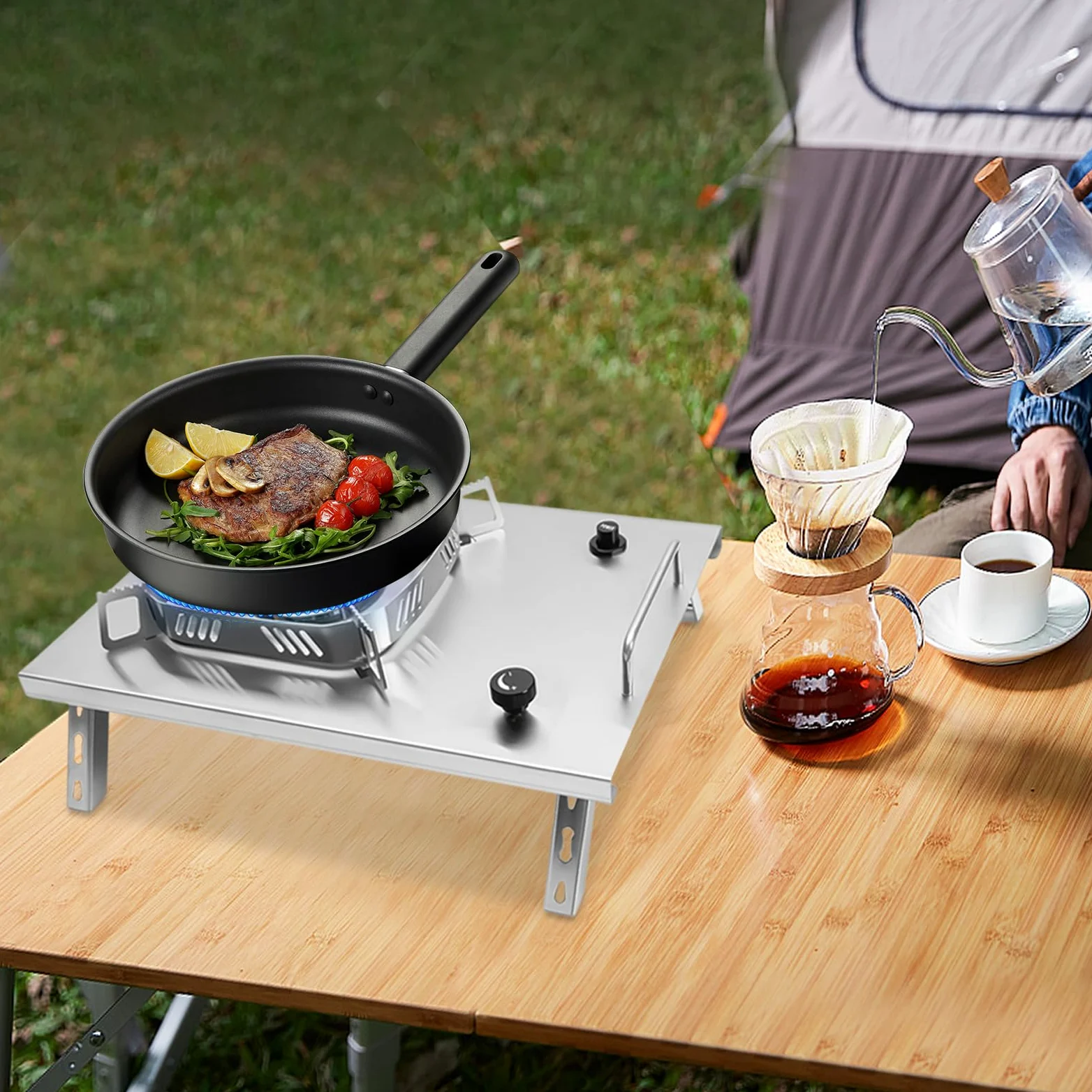 Hornillo de gas para camping de acero inoxidable, 2600 W, incluye manguera de 50 cm y adaptador de embrague, hornillo de gas de 4 patas, para camping y exteriores, viajes de autocaravana