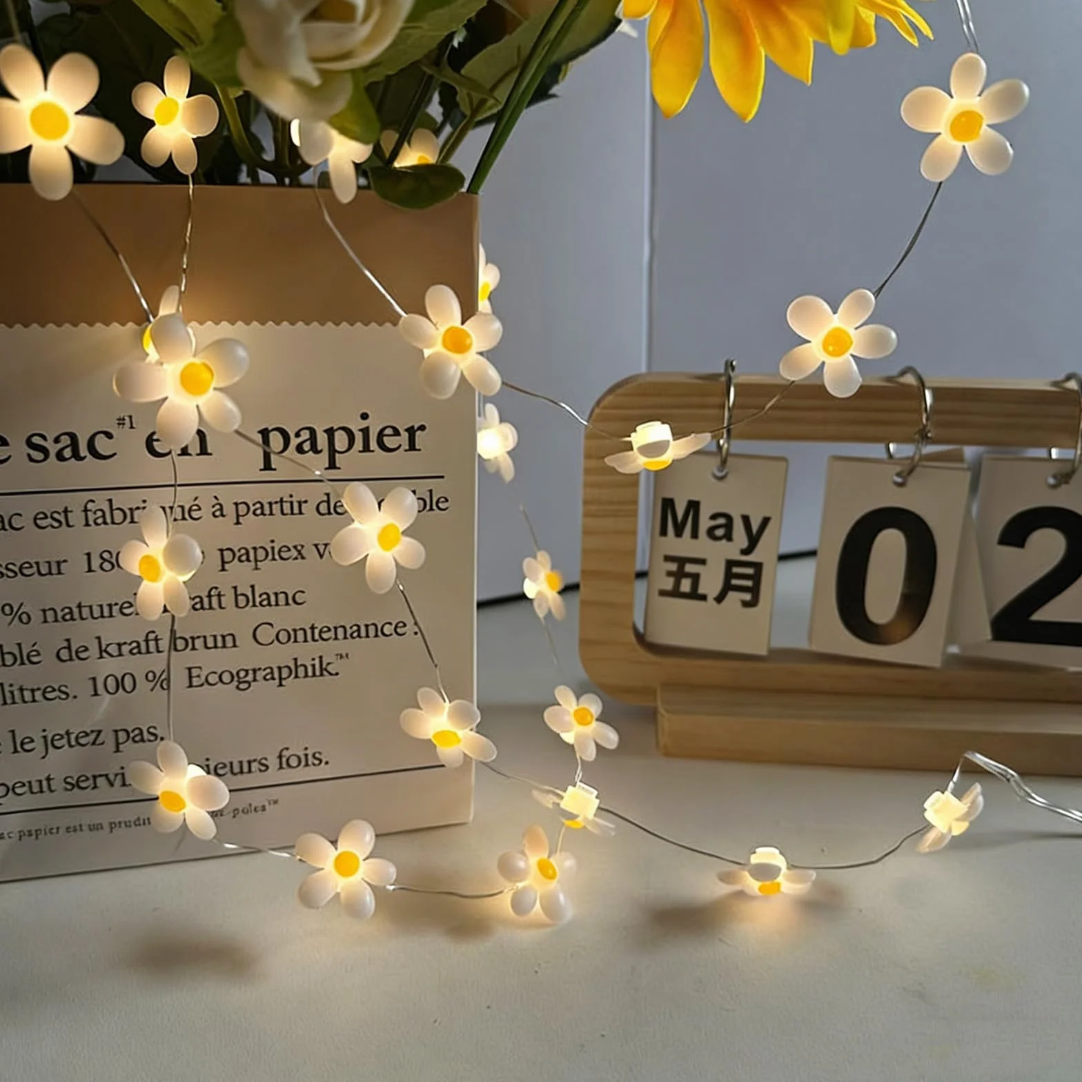 Guirnalda de Luces Artificiales LED 20 Luces 2M Margaritas Cadena de Luz Hadas para Interiores Bodas
