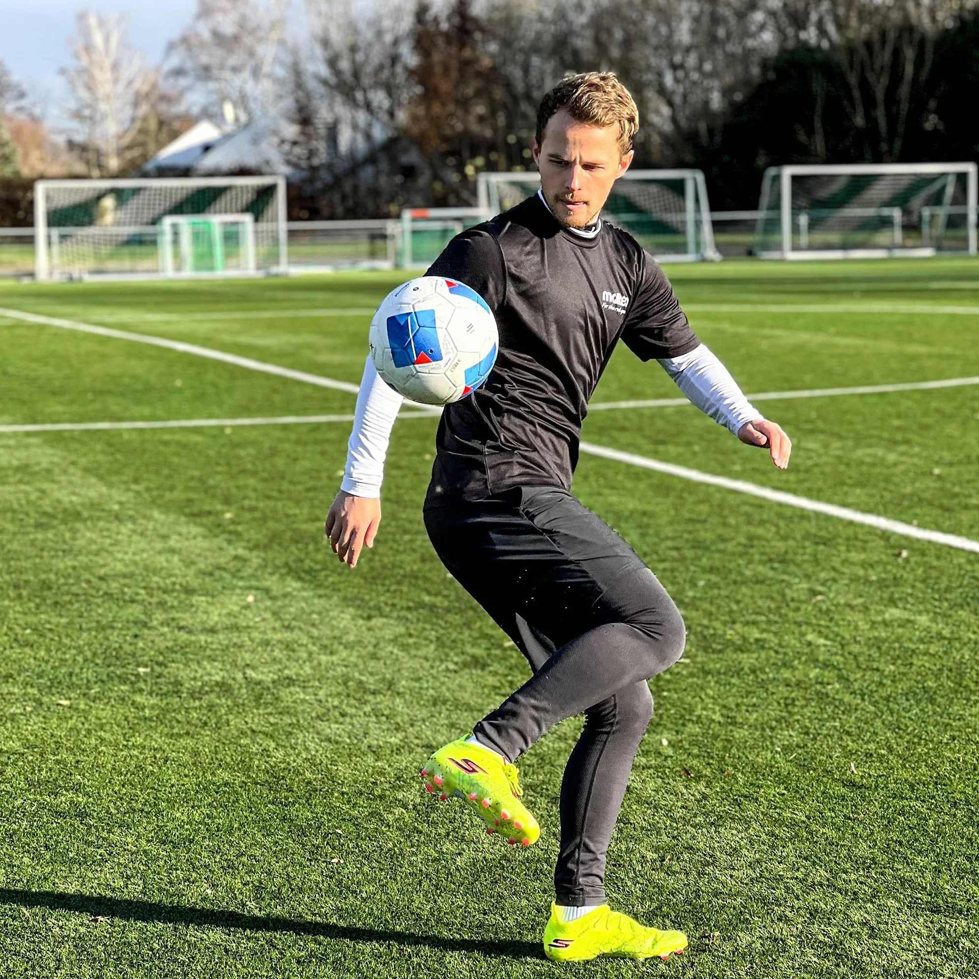 Molten Vantaggio 5000 Soccer Test Ball