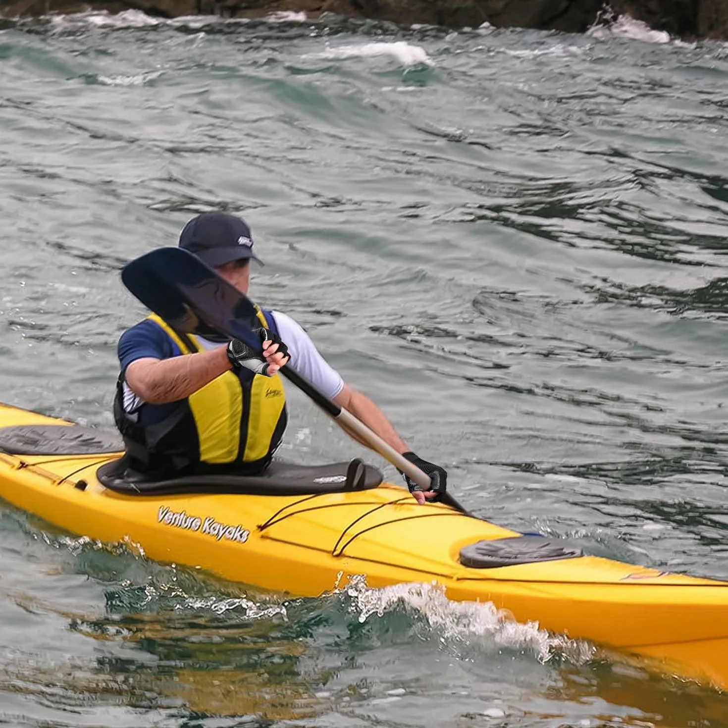 FitsT4 Sports Guantes de Kayak con Dedos 3/4, Palma Acolchada y Dorso de Malla para Mayor Comodidad navegar, remar, Practicar piragüismo, Kayak y Surf de Remo