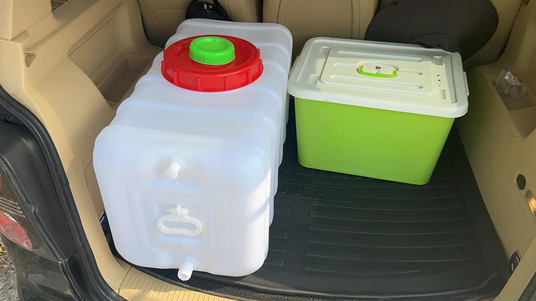 Depósito de agua portátil de 20 galones con espiga y manguera, contenedor de almacenamiento de agua para camping, RV, camión, preparación para emergencias (espesamiento)