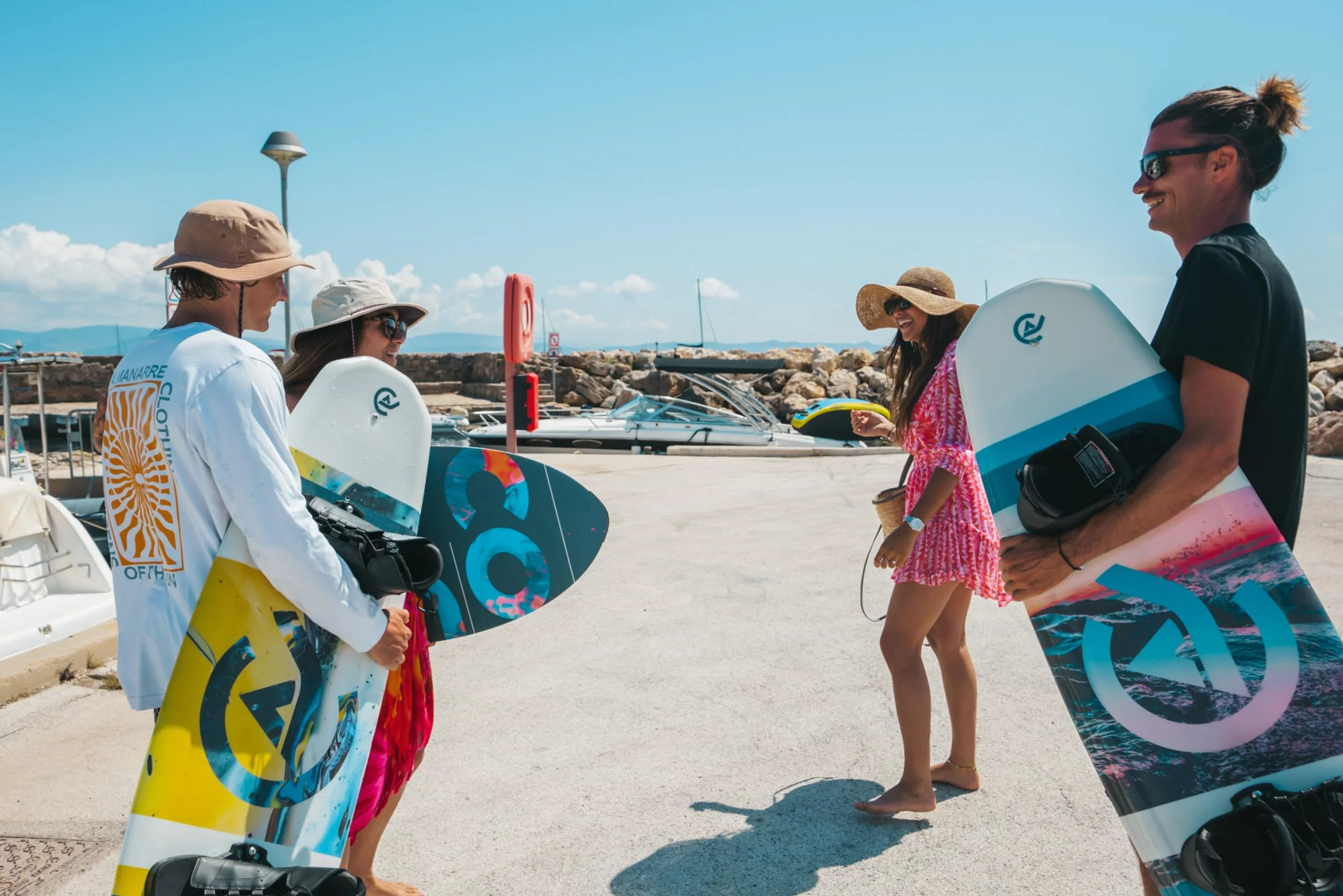 Coasto KYANIT Wakeboard 140 Multicolor
