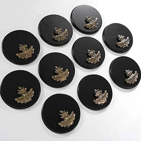 GTK - Geweihe & Trophäen KRUMHOLZ 10 Placas de cuña para Armas, Redondas, oscuras, AF 17 cm, con 10 Hojas de Roble Grandes