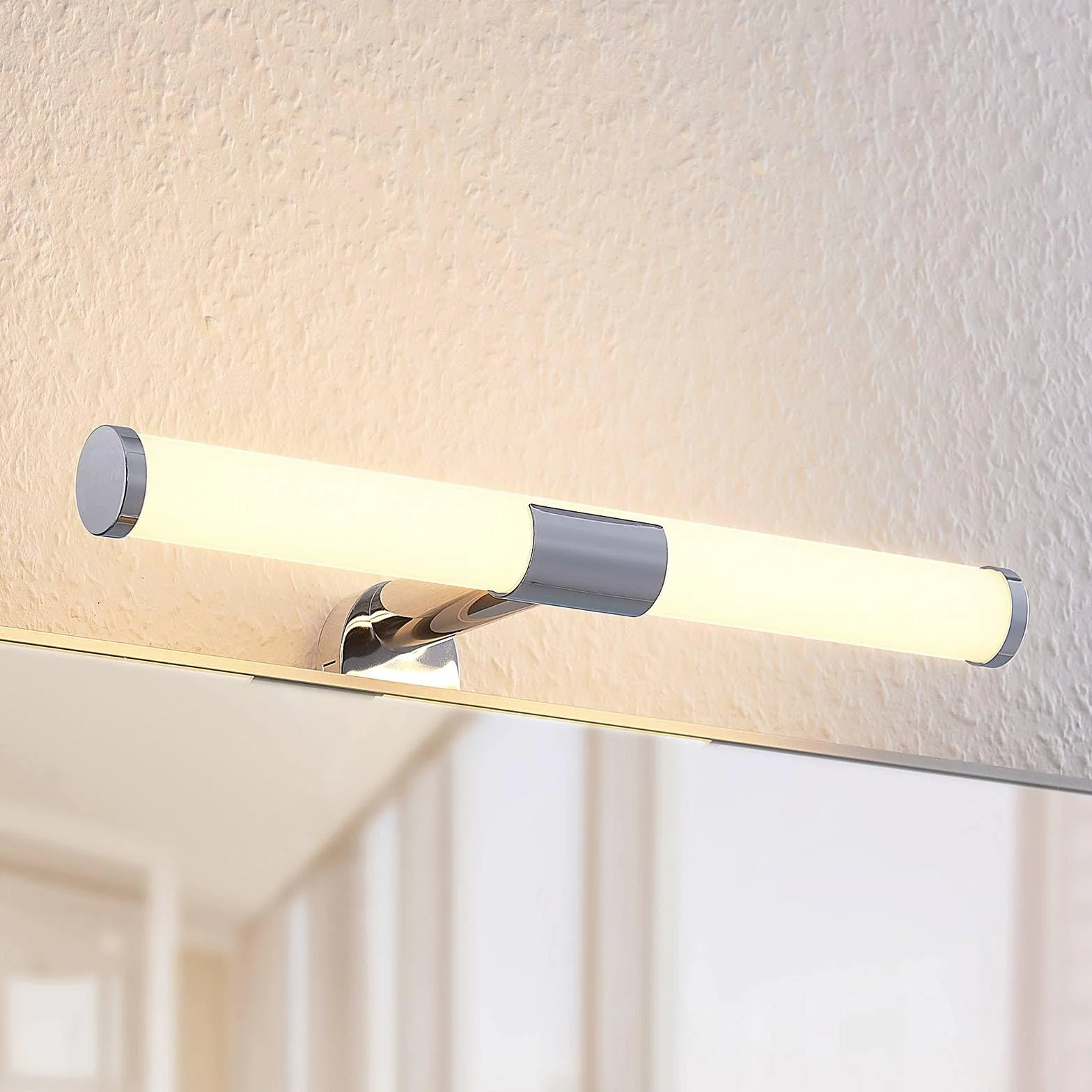 Lindby LED Lámpara de pared Naili Plateado Plástico Baño 1 llama