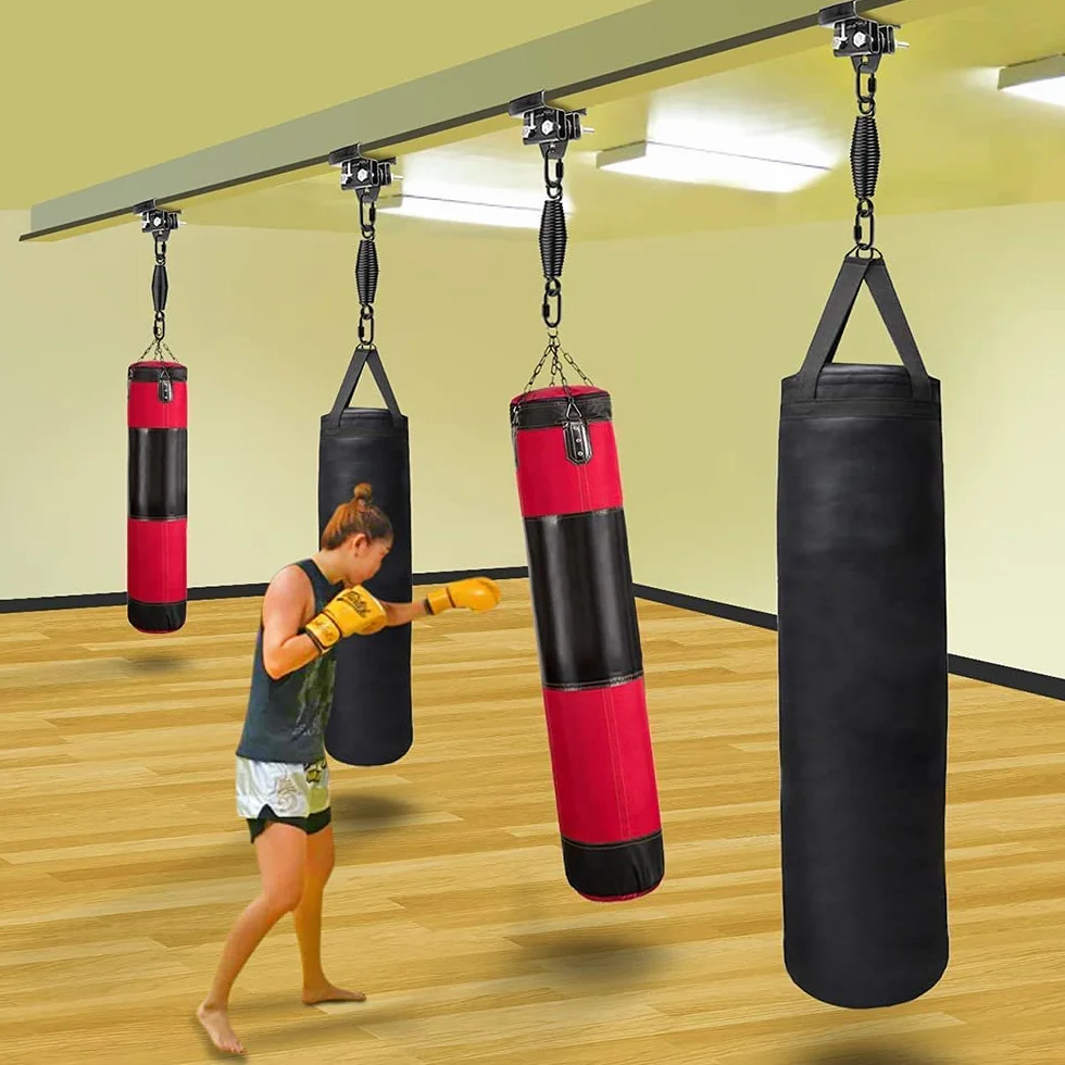 BeneLabel Soporte de Pared para Saco de Boxeo - Percha para Bolsa Pesada Con Kit y Accesorios