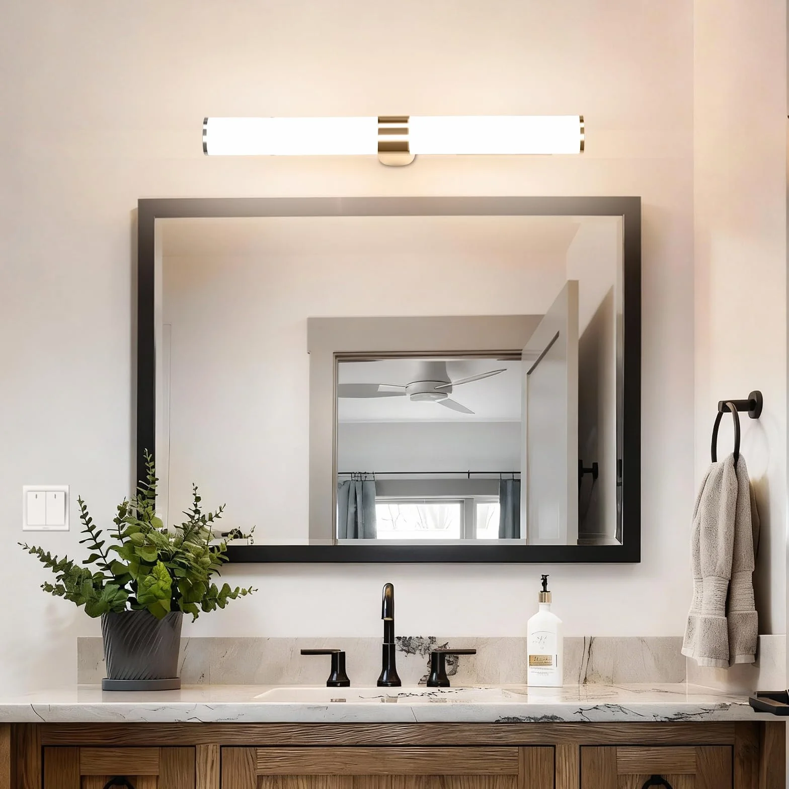 Lámpara Aplique de Pared LED 60cm 15W 1500Lm IP44 Plateada Luz Cálida Neutra Fría