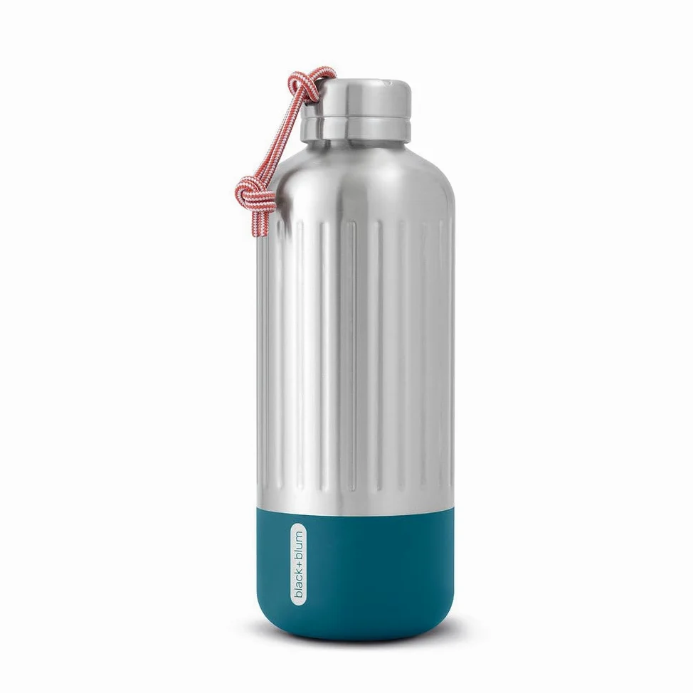 BLACK+BLUM Explorer - Termo (850 ml, acero inoxidable, aislamiento al vacío, 24 horas de frío y 12 horas de calor, 100% a prueba de fugas, sin BPA, correa de paracord, para exteriores y uso cotidiano)