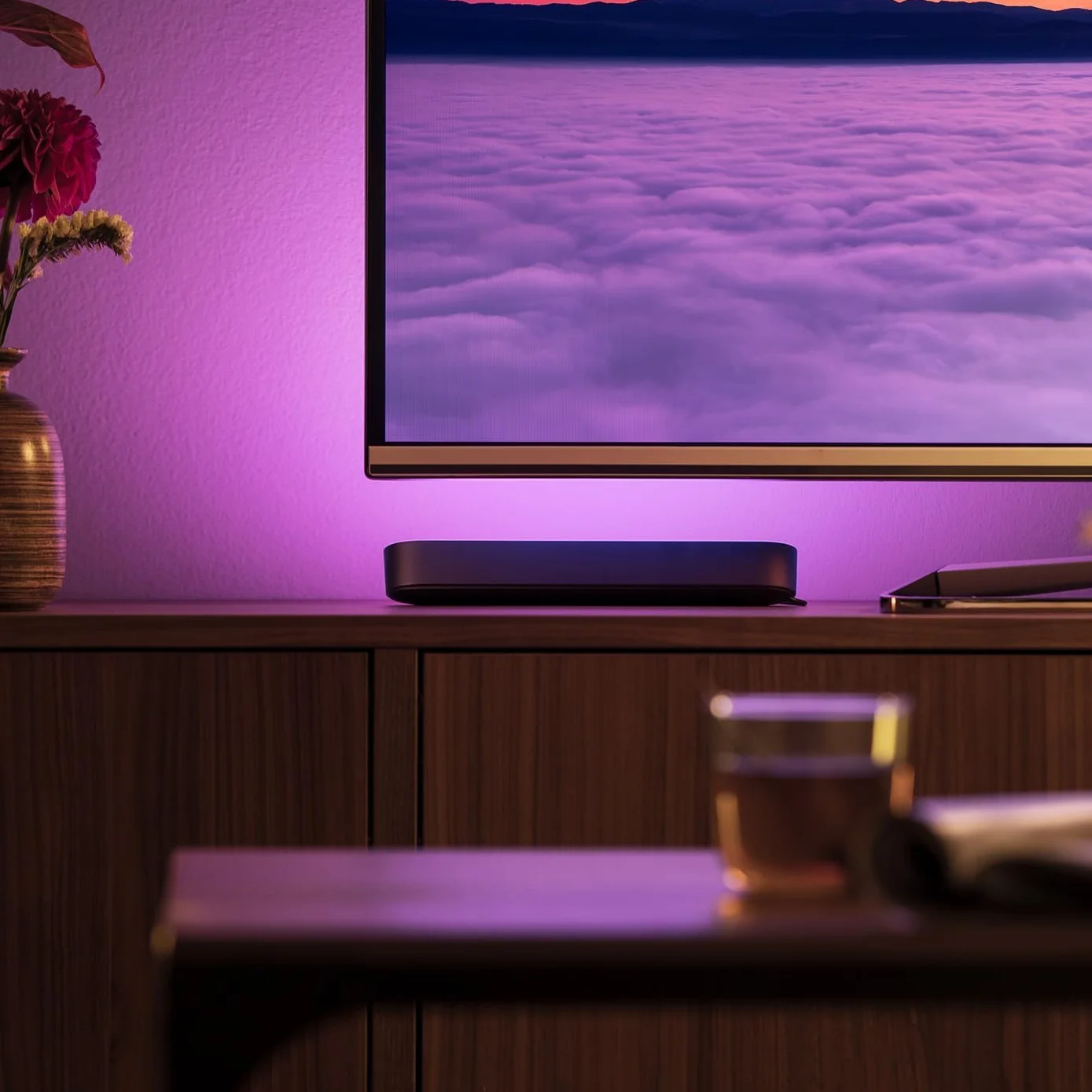 Philips Hue Play Light Bar Starter Kit, White & Color, with Hue Bridge, Compatible with Alexa, Google Assistant, Apple HomeKit, Black, 2-Pack