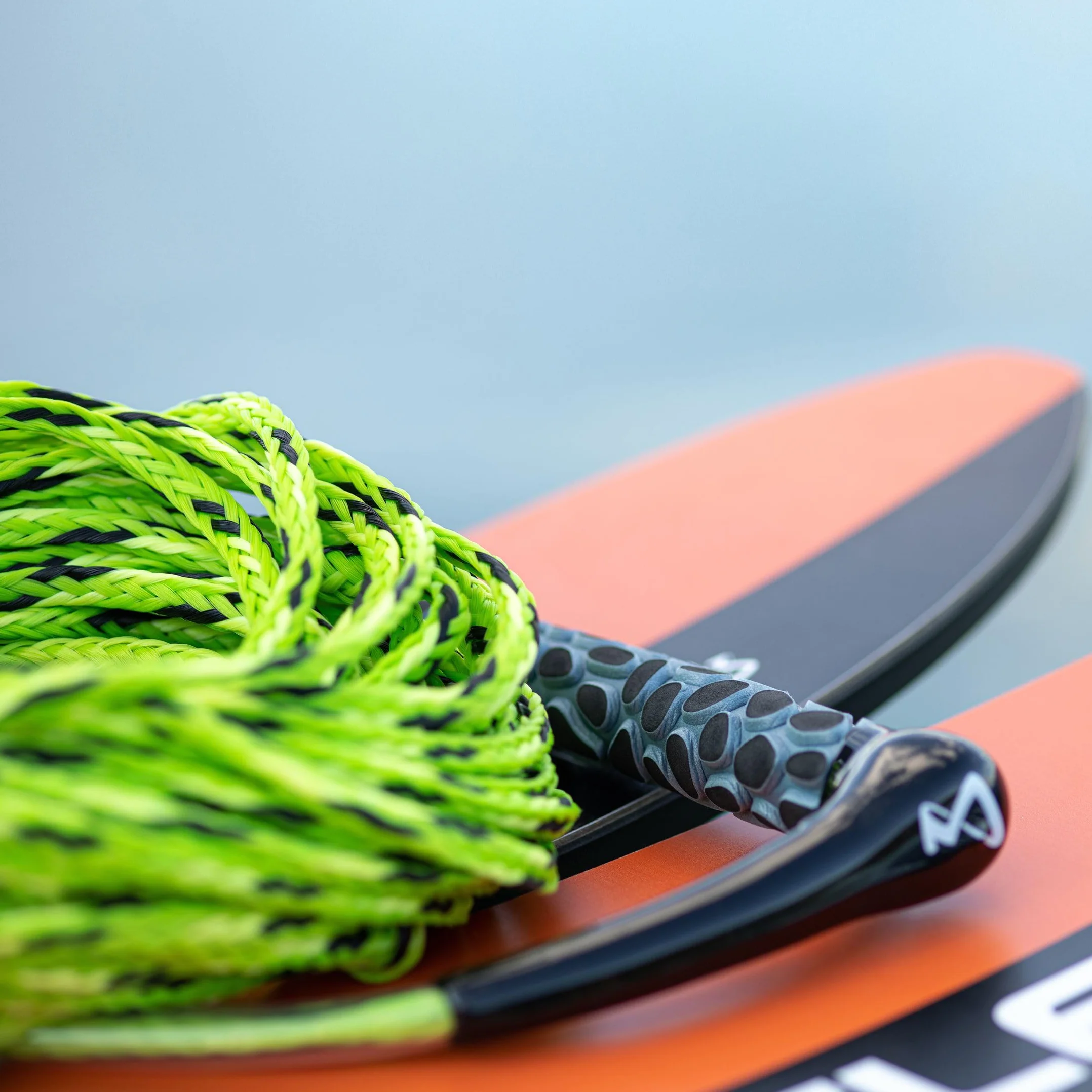 Wakeboard & Waterski Cuerda Ergo 23 m, empuñadura ergonómica Espuma EVA, acortable a 16,7 m, Rope Keeper