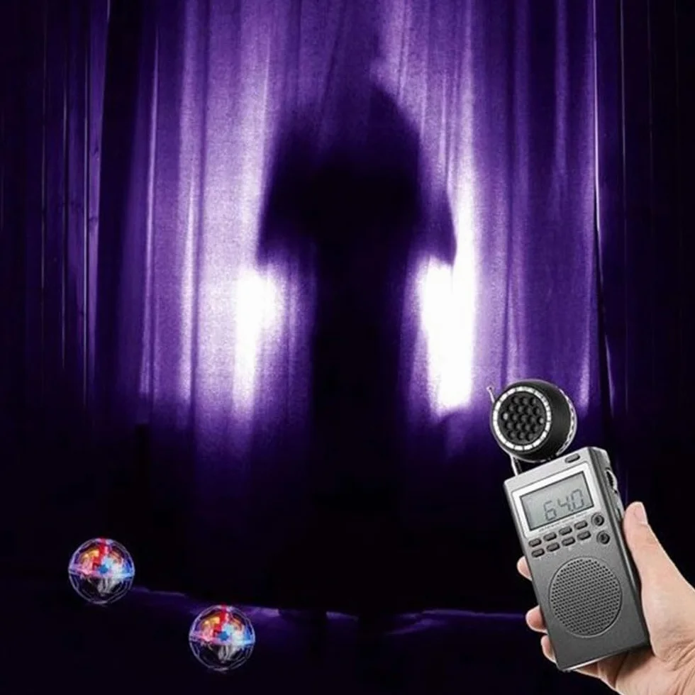 Juego de caza paranormal con radio, altavoz y bolas LED, 4 piezas