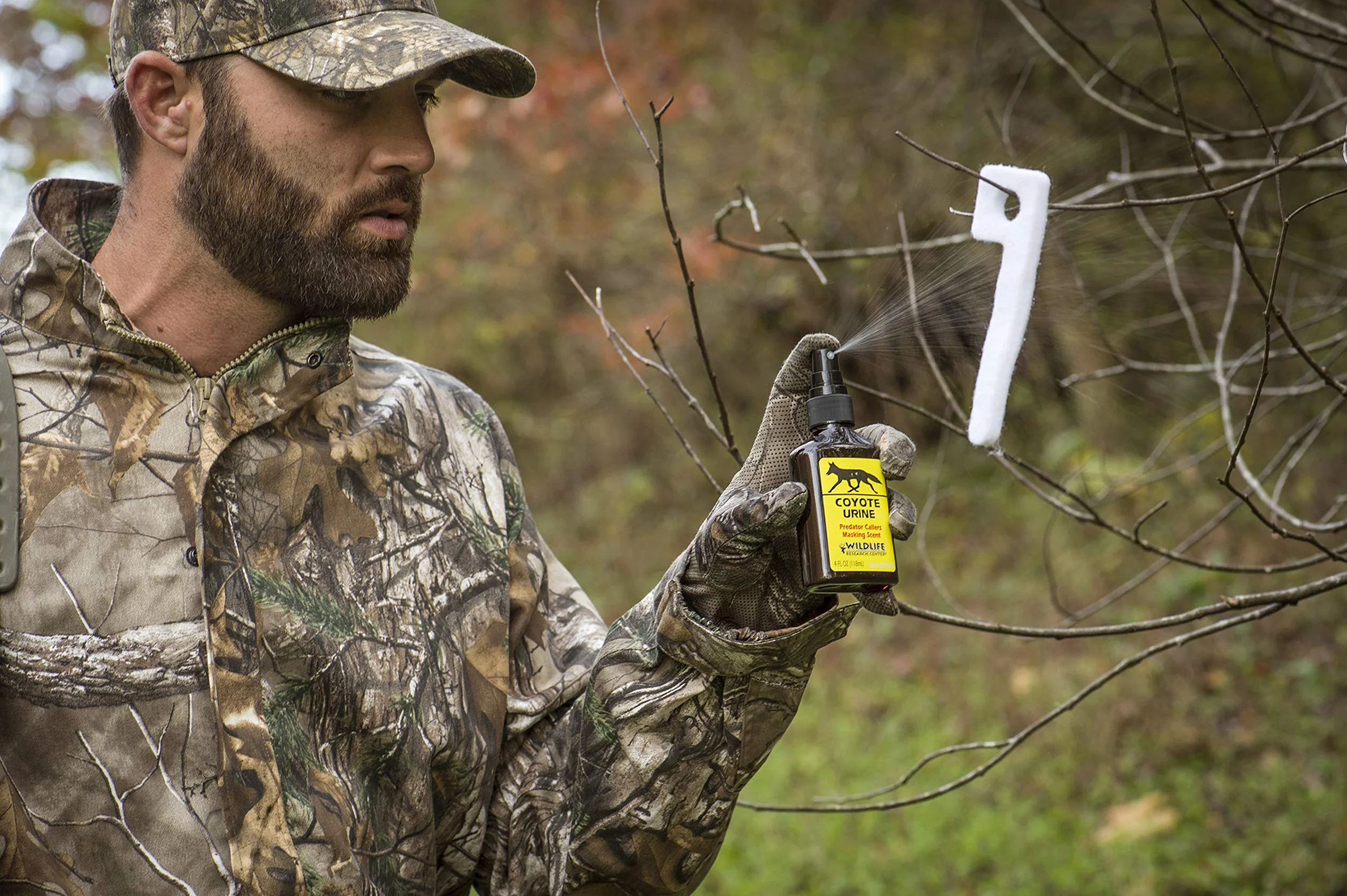 WILDLIFE RESEARCH CENTER Coyote Orine Predator Calling - Aroma de enmascaramiento para Caza de Coyotes