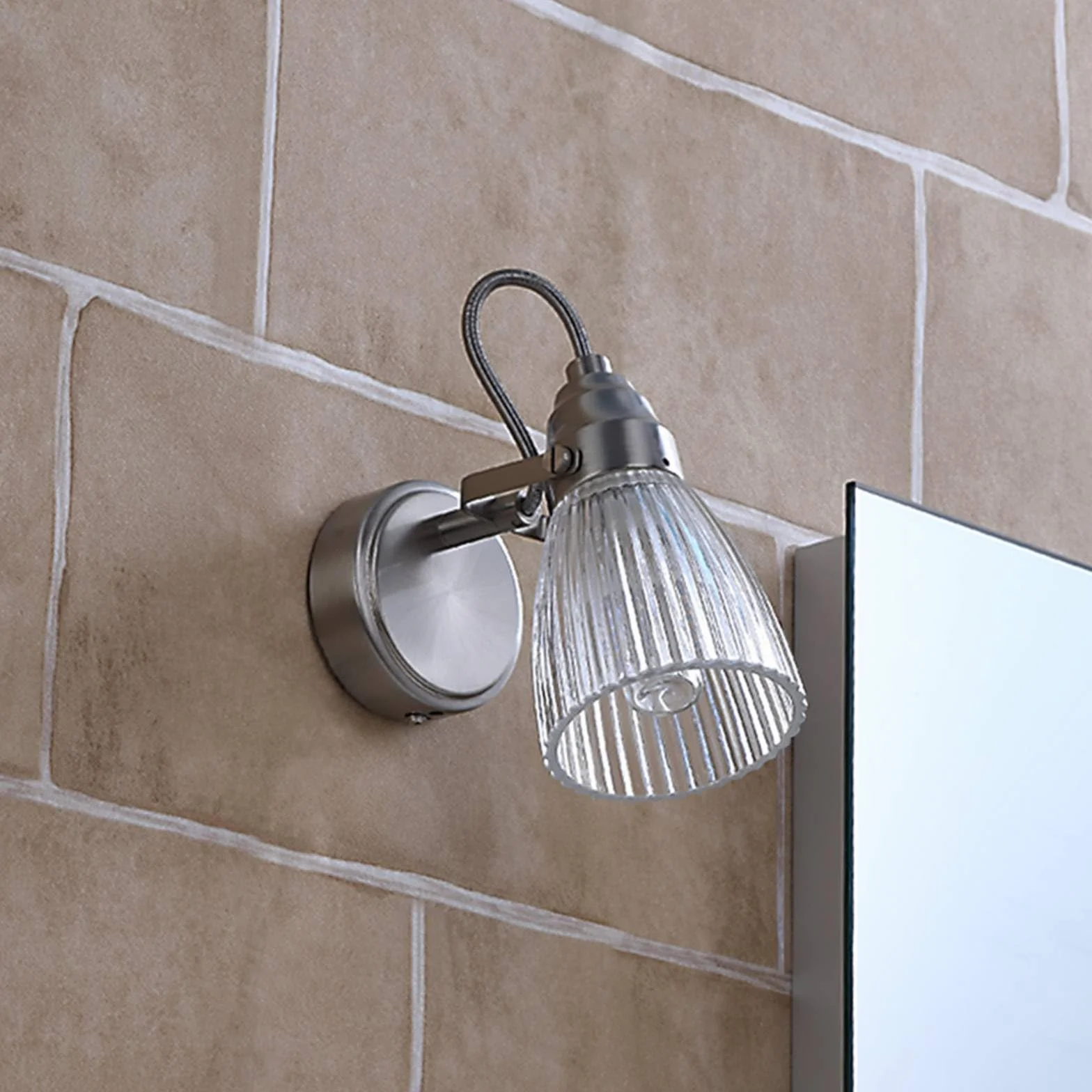 Lindby Lámpara de pared Kara Gris Vidrio 1 llama G9 aplique baño