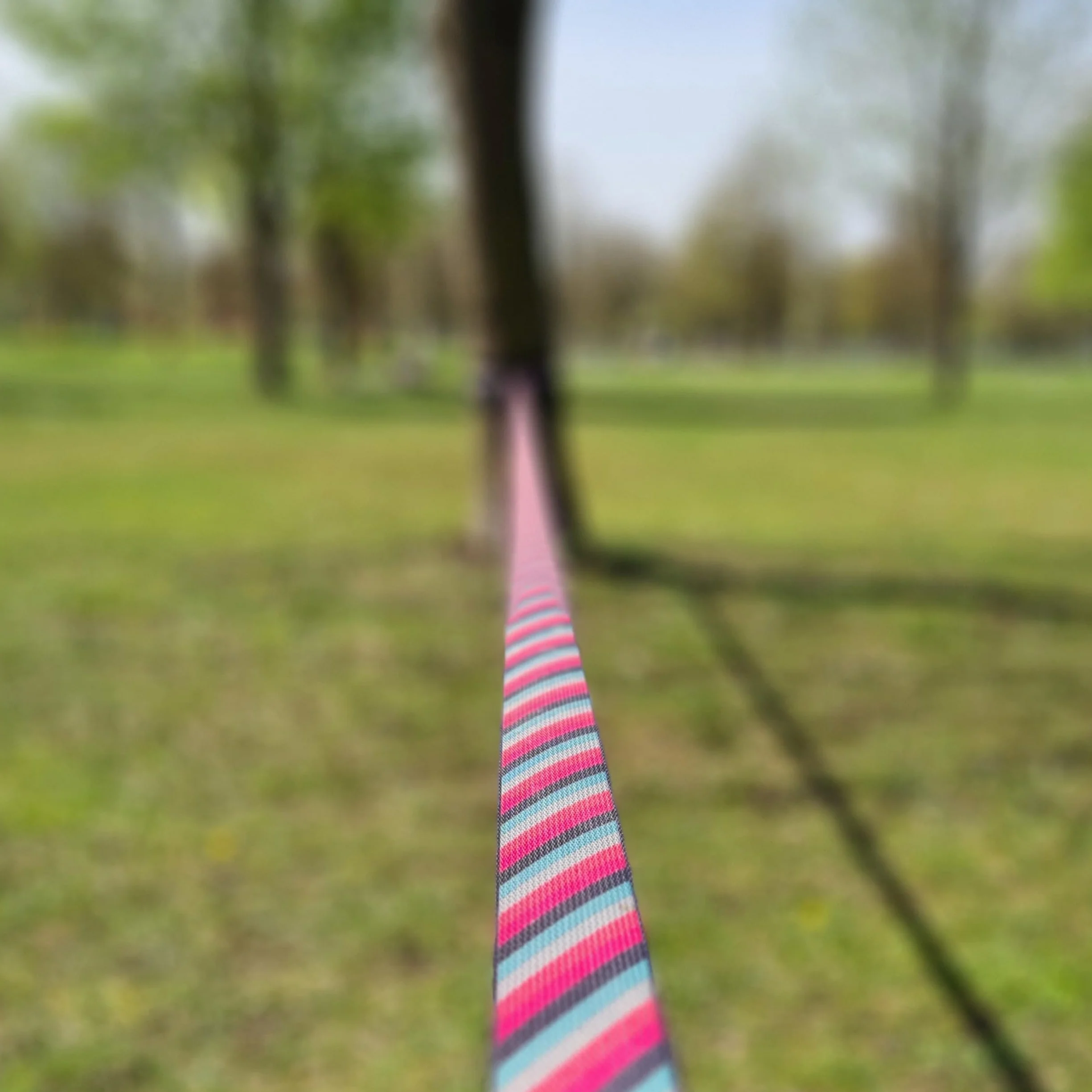 Slackline - Juego Completo de líneas de 25 Metros de Longitud, para niños, Principiantes, avanzados y Profesionales, Incluye Bolsa de Transporte