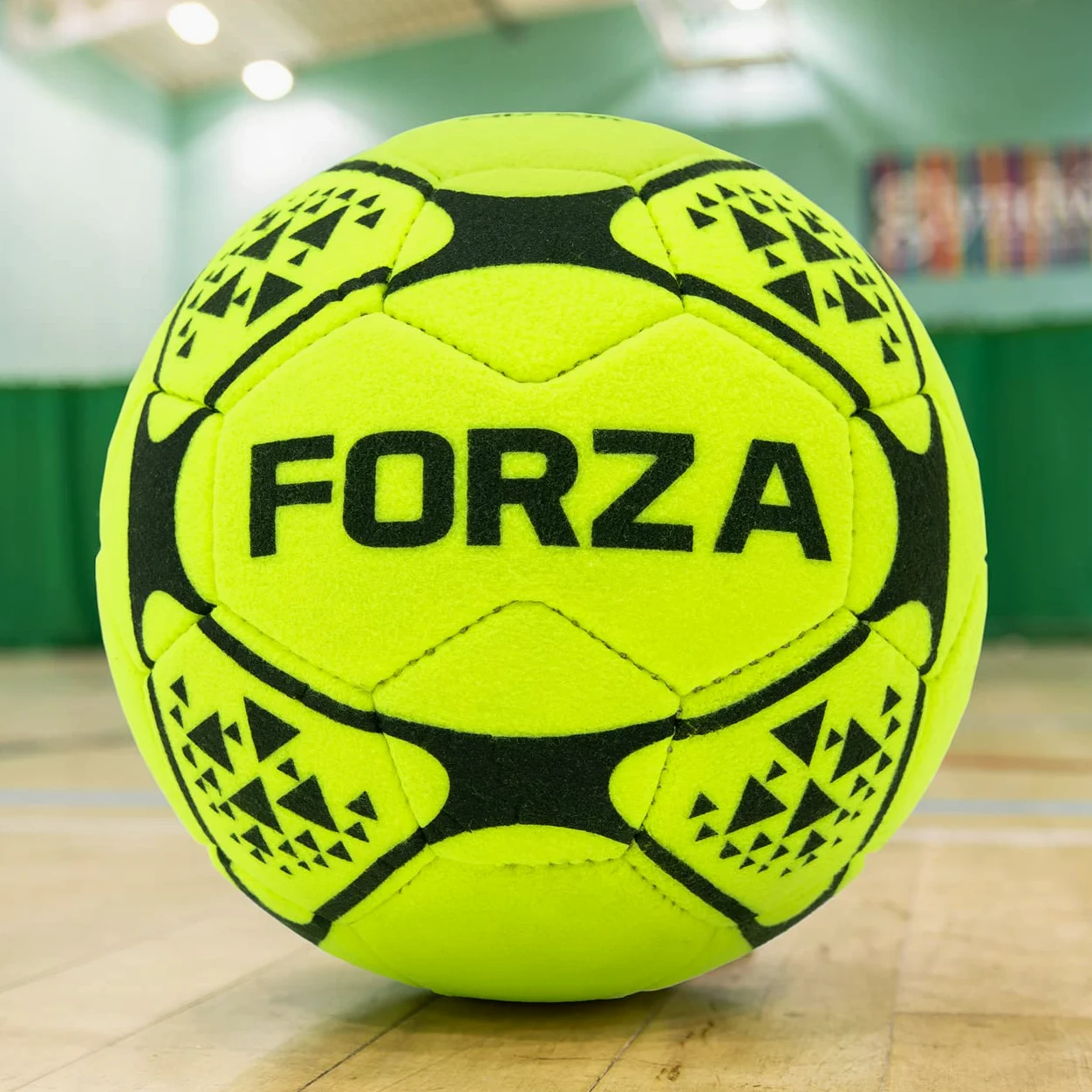 FORZA Balones de fútbol Sala [3 tamaños] | Balones de fútbol Amarillos Fluorescentes diseñados para Superficies Interiores y laminadas