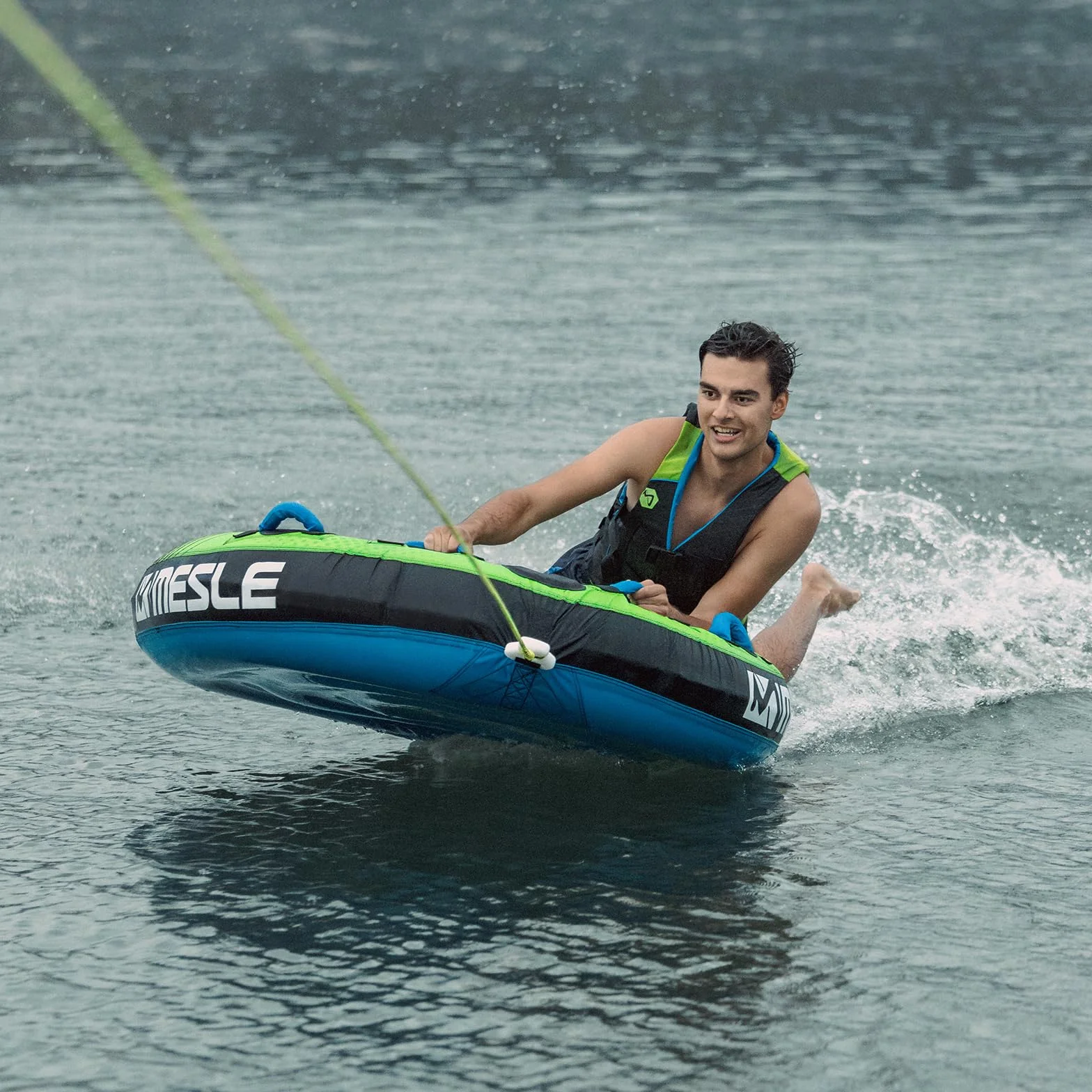 Flotador de Arrastre Vapor Hinchable para 2-3 Personas, Rosco Arrastrable para Deportes Acuáticos