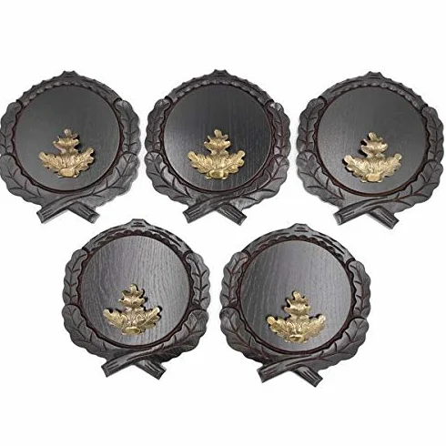 GTK - Juego de 5 placas de cuña talladas oscuras AF 17,5 cm con 5 hojas de roble, portada grande, tabla cuña, tabla de especias, cartel trofeo.