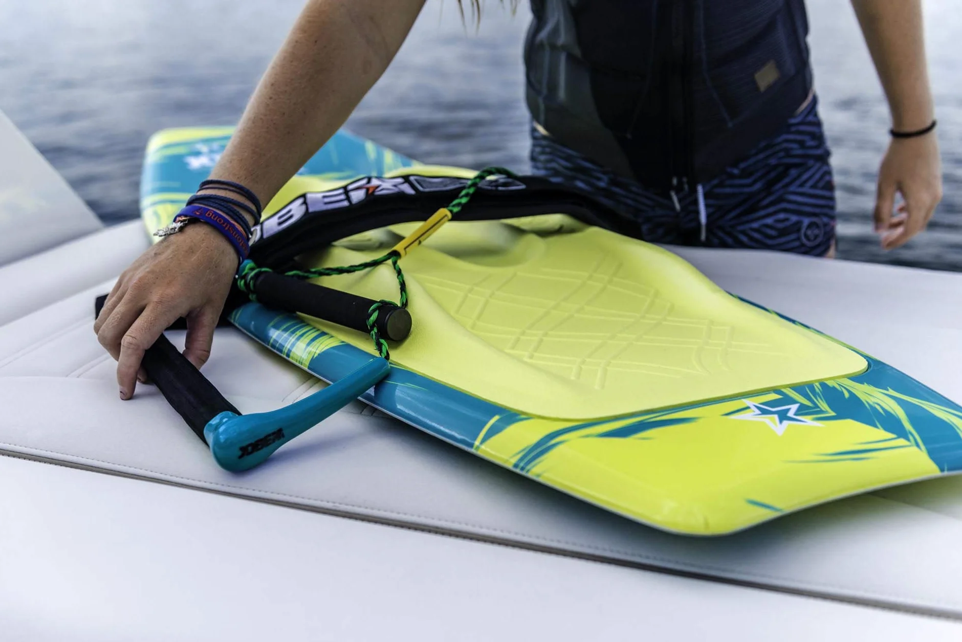 Jobe Prime Combo Tabla de Wakeboard con Correa, Unisex Adulto
