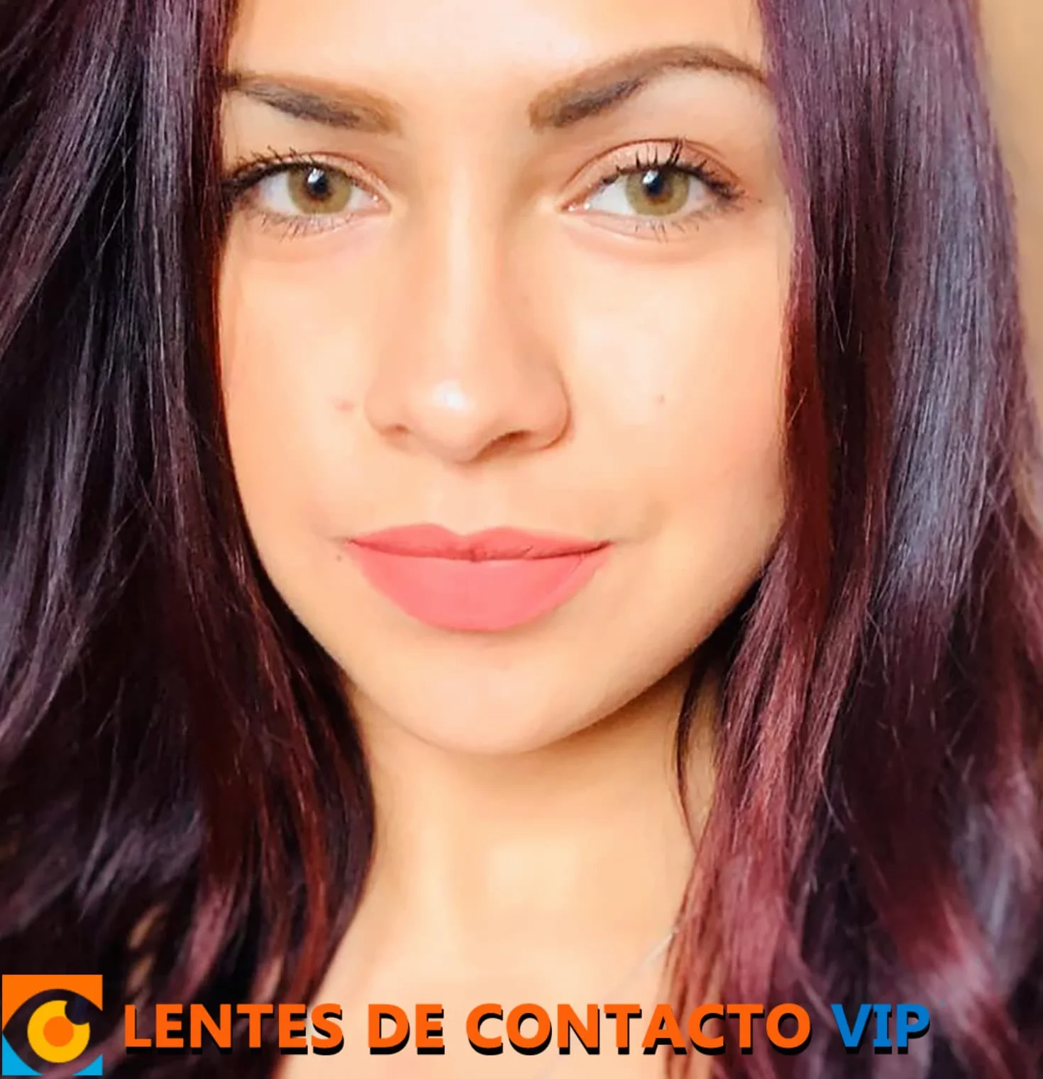 Lentillas de Contacto Color Verde Amielado Duración 1 Año + Kit Accesorios Ámbar VIP (2 Piezas)