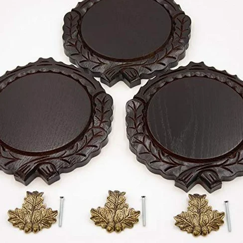 GTK - Juego de 3 placas de cuña talladas oscuras AF 14 cm con 3 hojas de roble, portada pequeña, tabla cuña, tabla para especias, cartel para trofeos