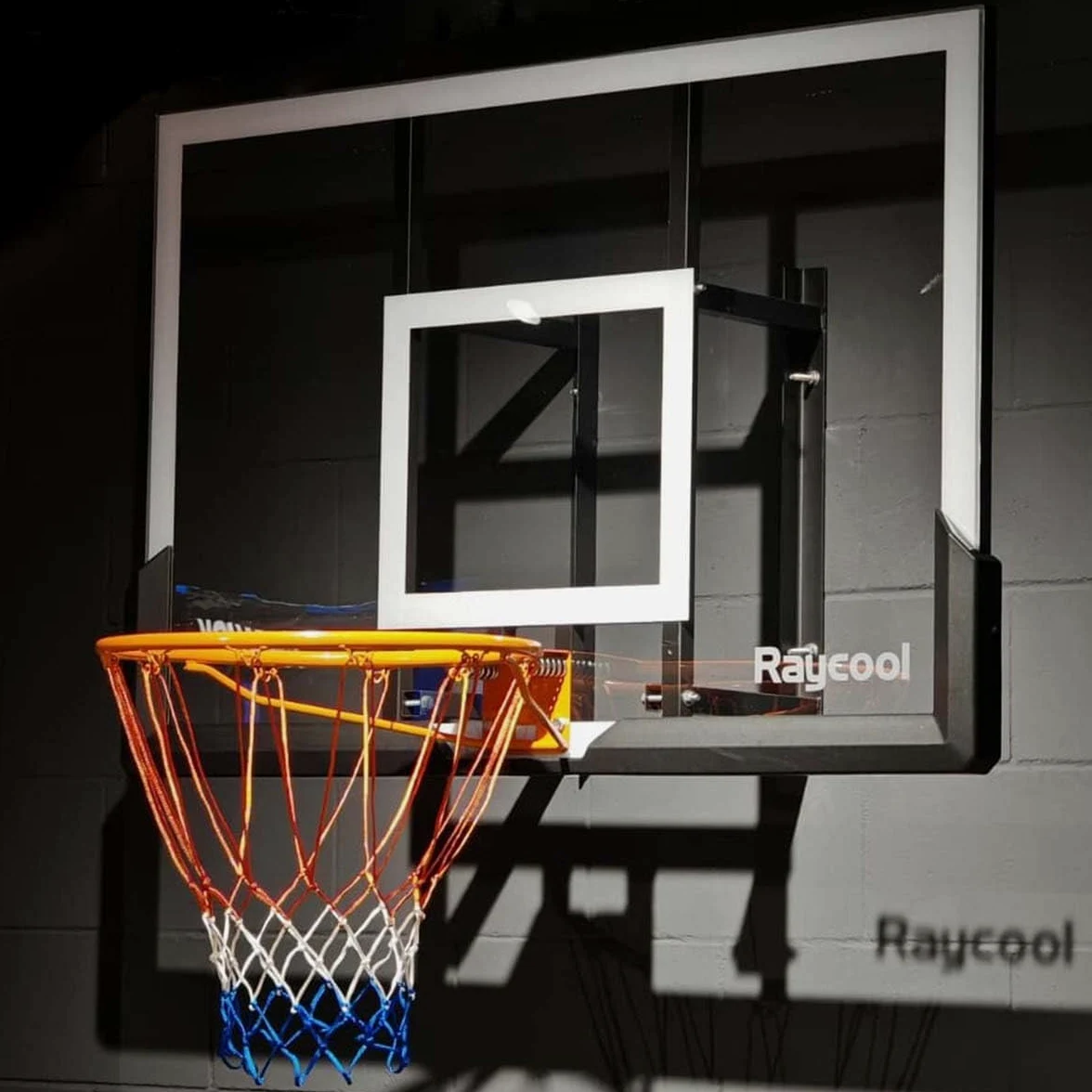 Canasta de Baloncesto de Pared Raycool Smash 710 | Gran Tablero de 126x80cm | Aro 45cm | Soporte de Pared | Protectores Resistentes