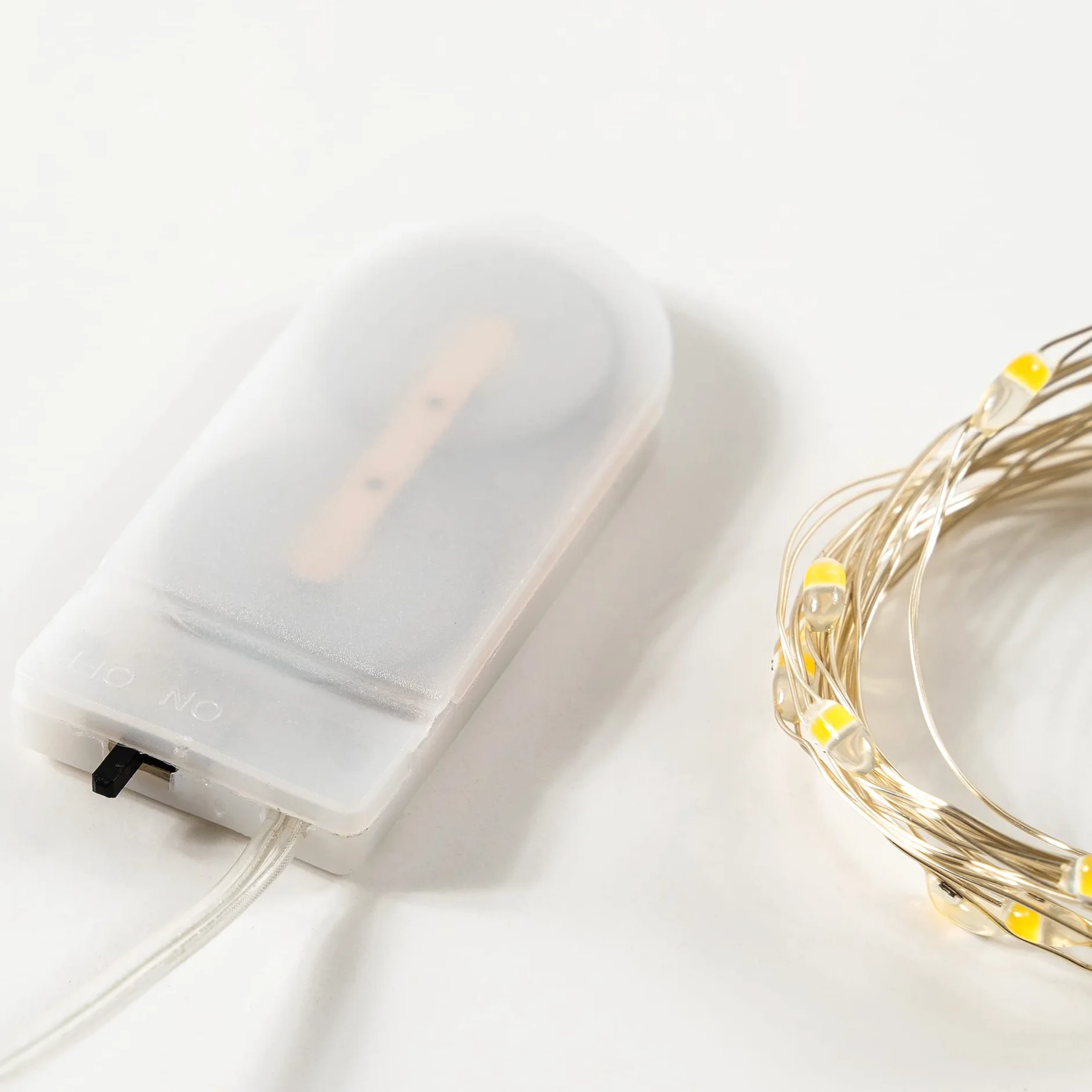 Guirnalda Luces Interior 2M 20 Pequeñas Luz Led Pilas Incluidas Blanco Cálido