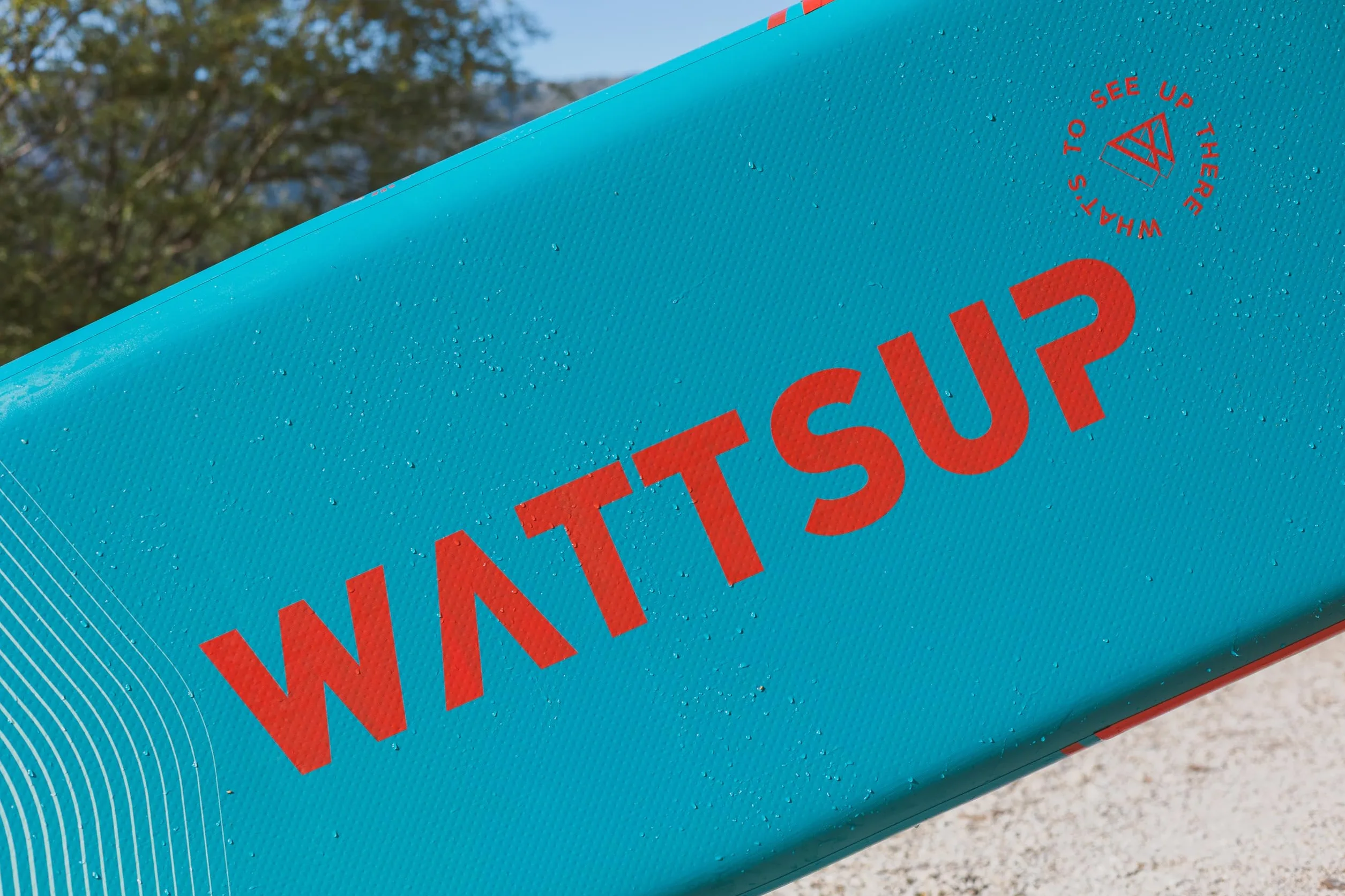 Wattsup - Sup Stand Up Paddle Inflable - Gama First - Dropstitch - Pack Completo: Remo, Leash, Bomba, Bolsa de Transporte