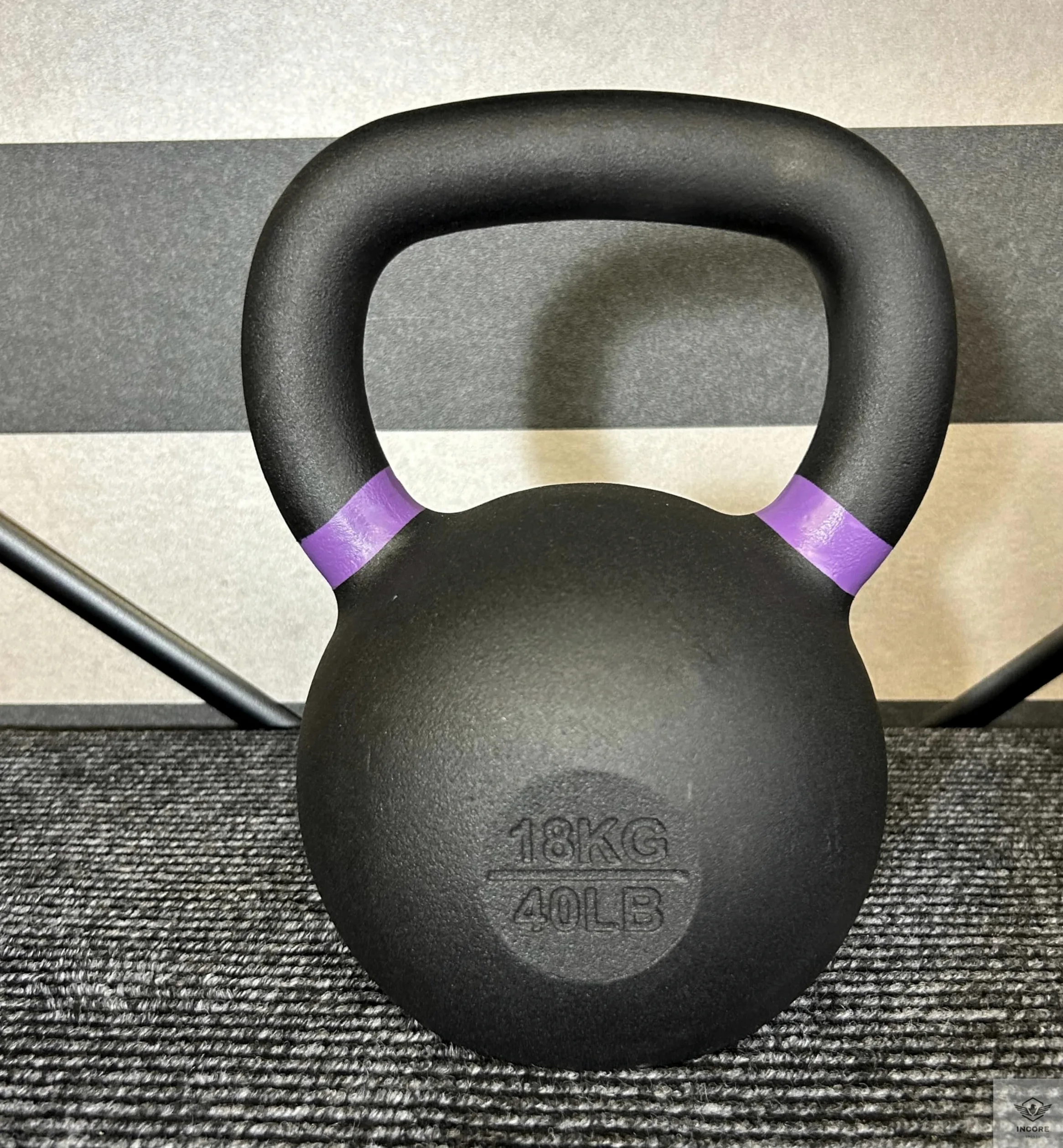 Pesa rusa de hierro fundido Hardstyle Incore Sports 18 kg