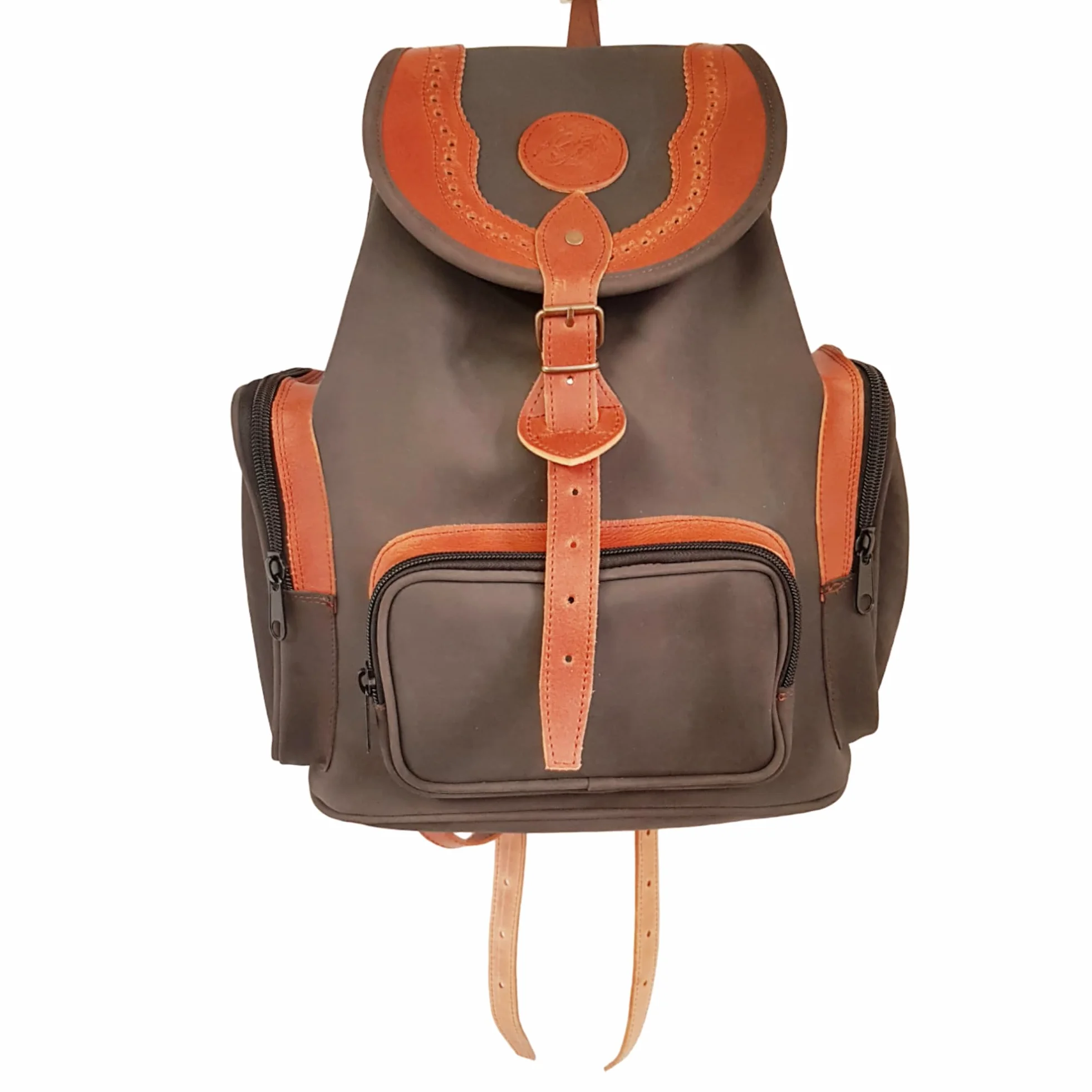 Mochila de caza fabricada en piel con 3 bolsillos con cremallera frontales