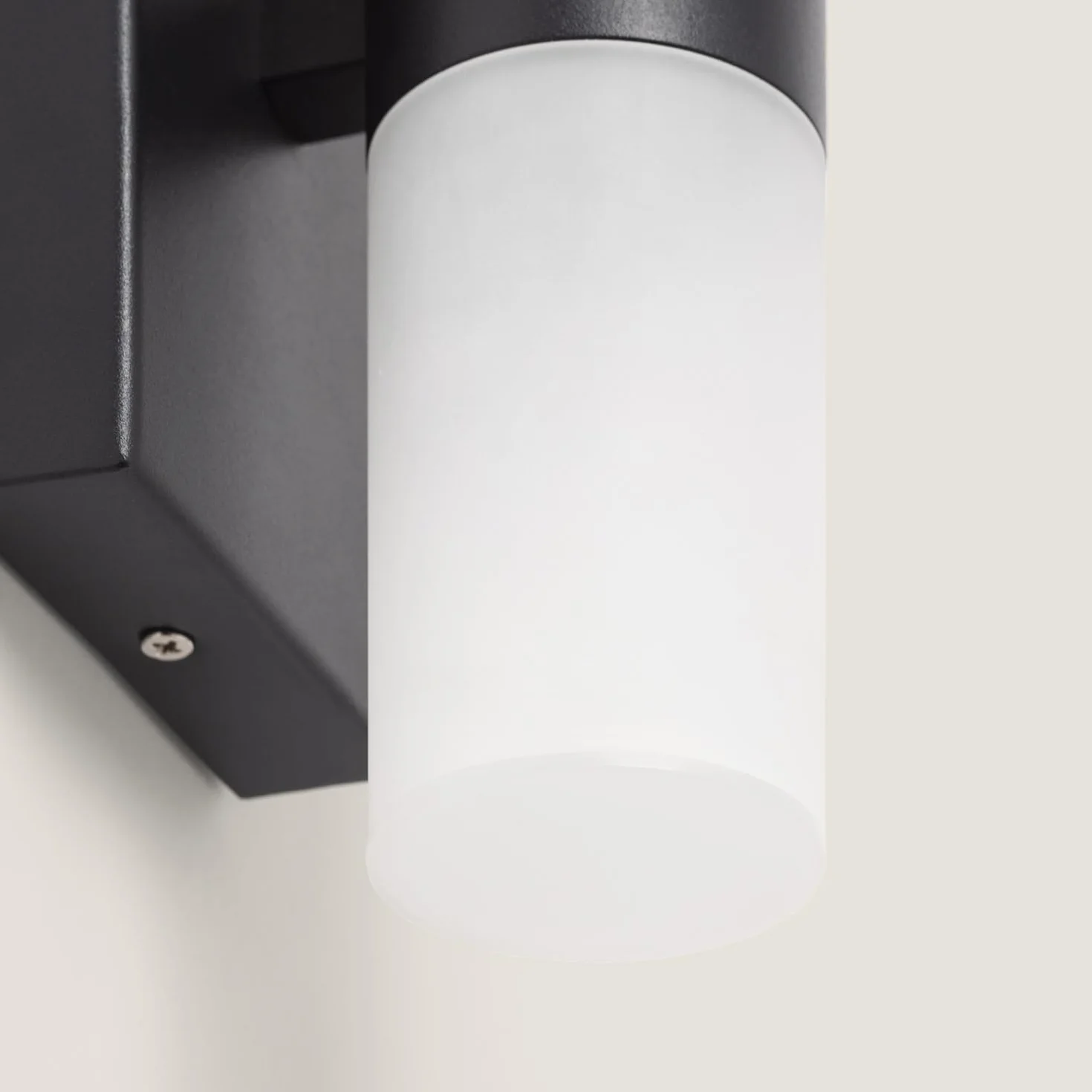 LEDKIA LIGHTING Aplique de Pared Baño Aluminio PC Arvery Negro Decoración