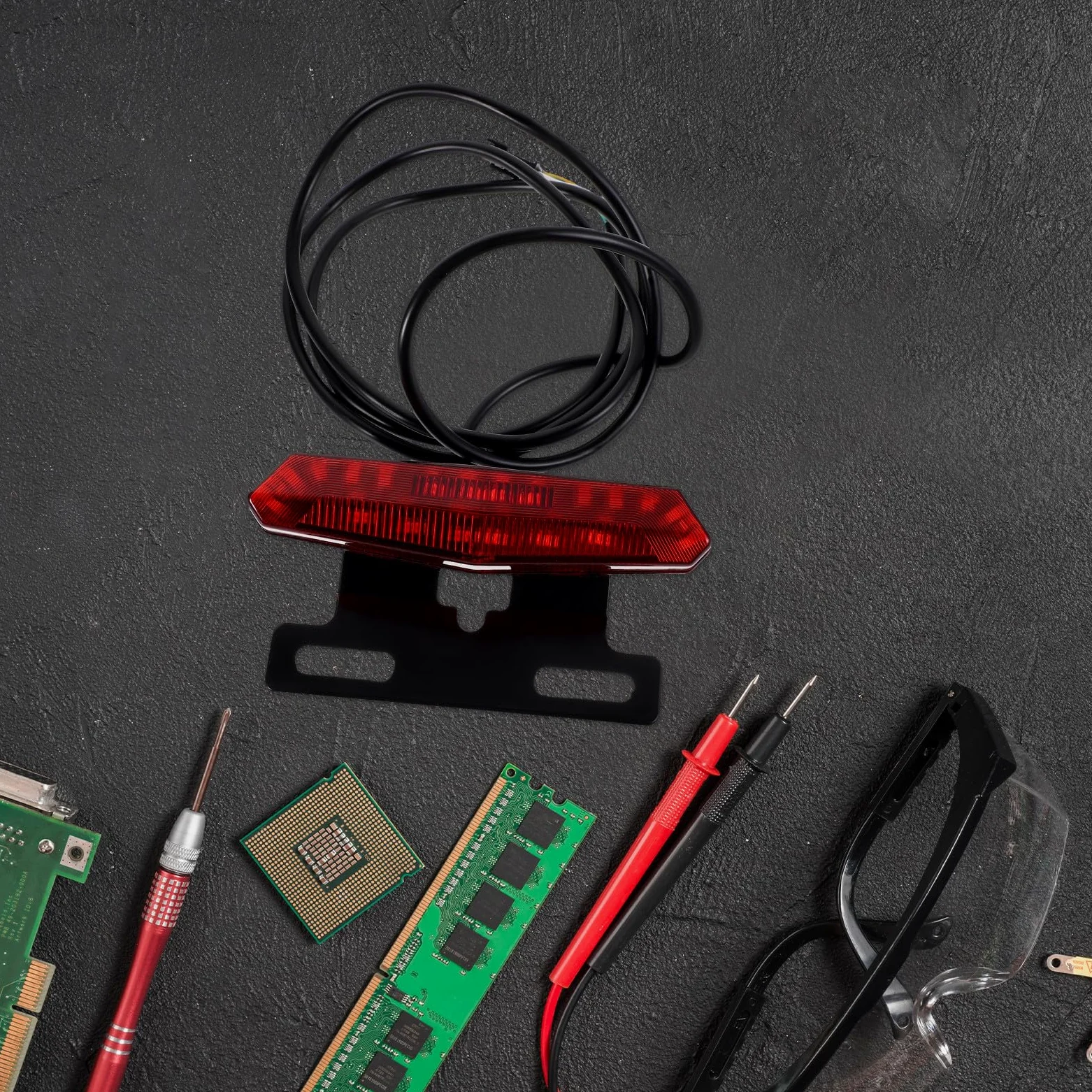Kit Luces Bicicleta Eléctrica con Luz Delantera Led, Luz Trasera con Intermitentes y Botón Interruptor de Bocina para Señalización y Seguridad en Ciclismo Urbano