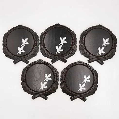 GTK - Juego de 5 placas cuña talladas oscuras AF 17,5 cm con 10 hojas de aluminio de roble, portada de cuñas, tabla de especias, cartel para trofeos