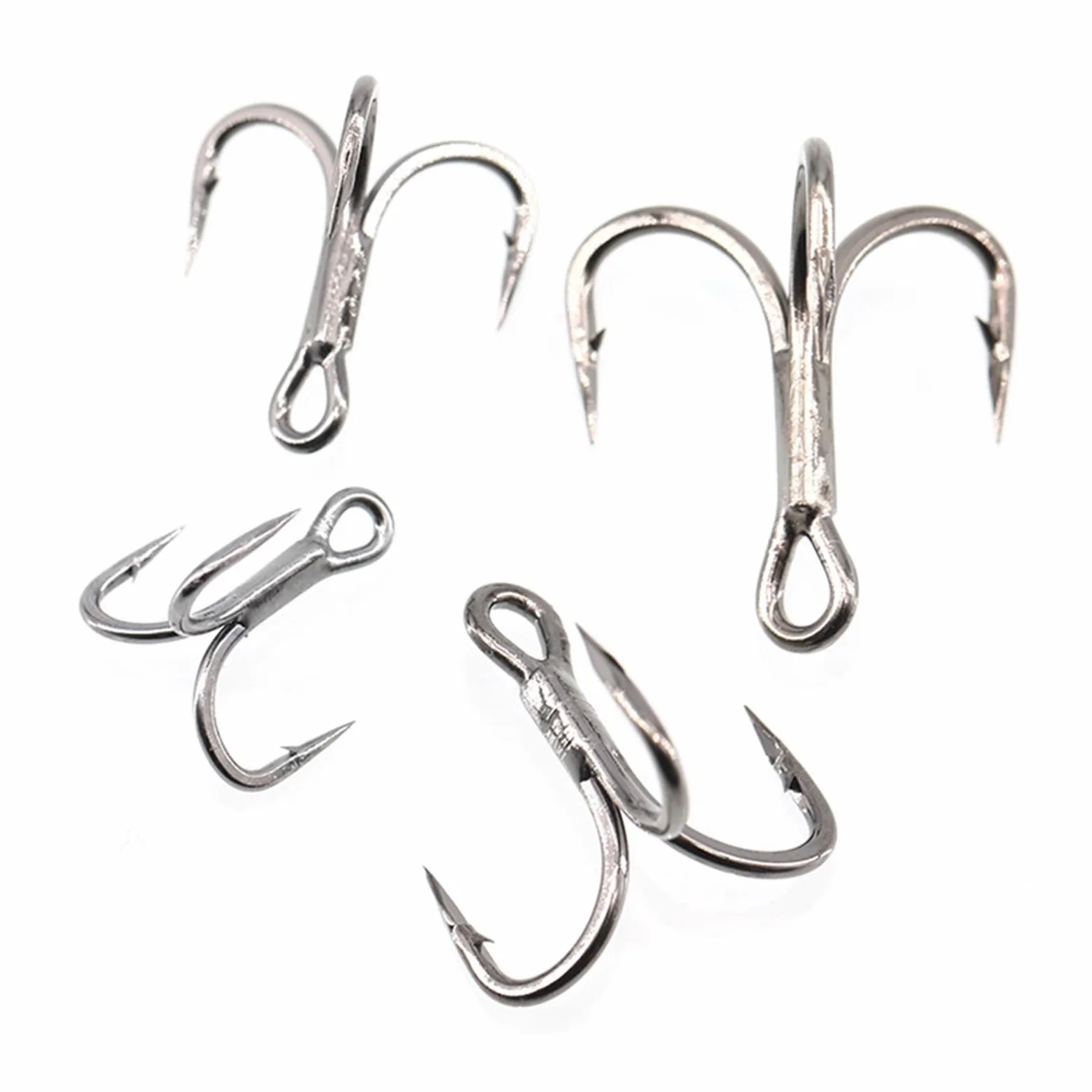 Fuerte Afilado Anzuelo Triple de Pesca 6X Fuerte Acero al Carbono Curva Redonda clásica Juego anzuelos triples for salmón Gran Anzuelos de Pesca(50pcs Size 3/0)
