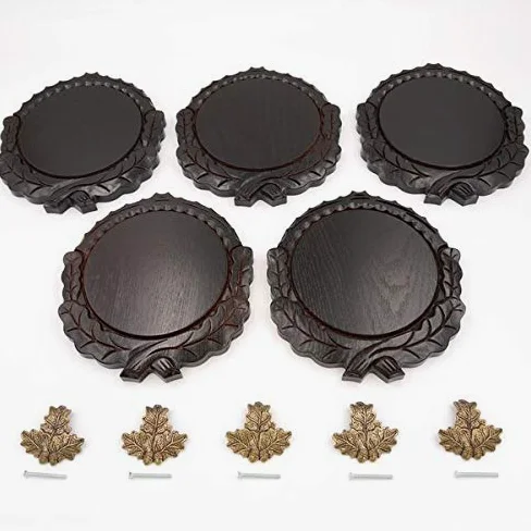 GTK - Juego de 5 placas de cuña talladas oscuras AF 16 cm con 5 hojas de roble, portada pequeña, tabla cuña, tabla de especias, placa de trofeos