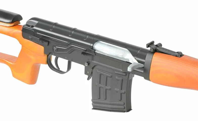 Réplica de Rifle de Francotirador de Airsoft Modelo Dragunov SVD o SWD accionado por Muelle de Madera Real de la Marca AGM - Potencia 1,2 Julios