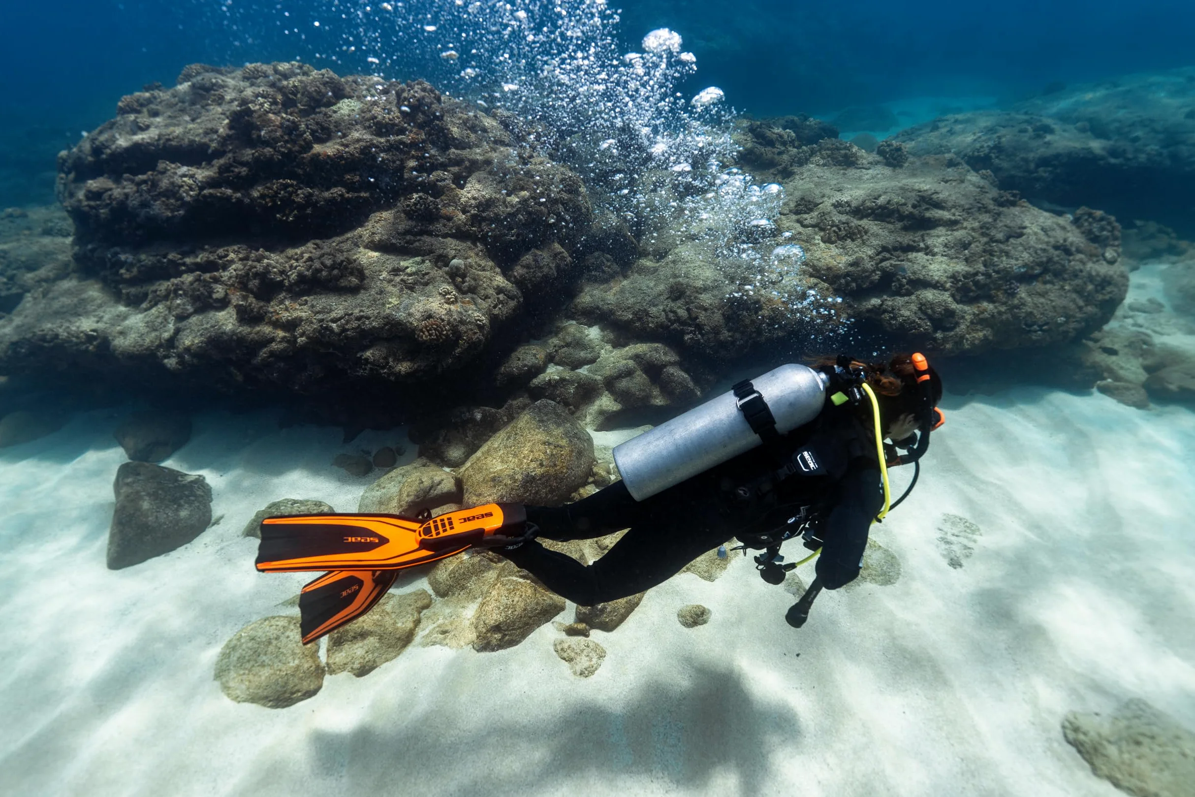 SEAC Style-S, Aletas Ultralivianas con Correa Elástica para Buceo