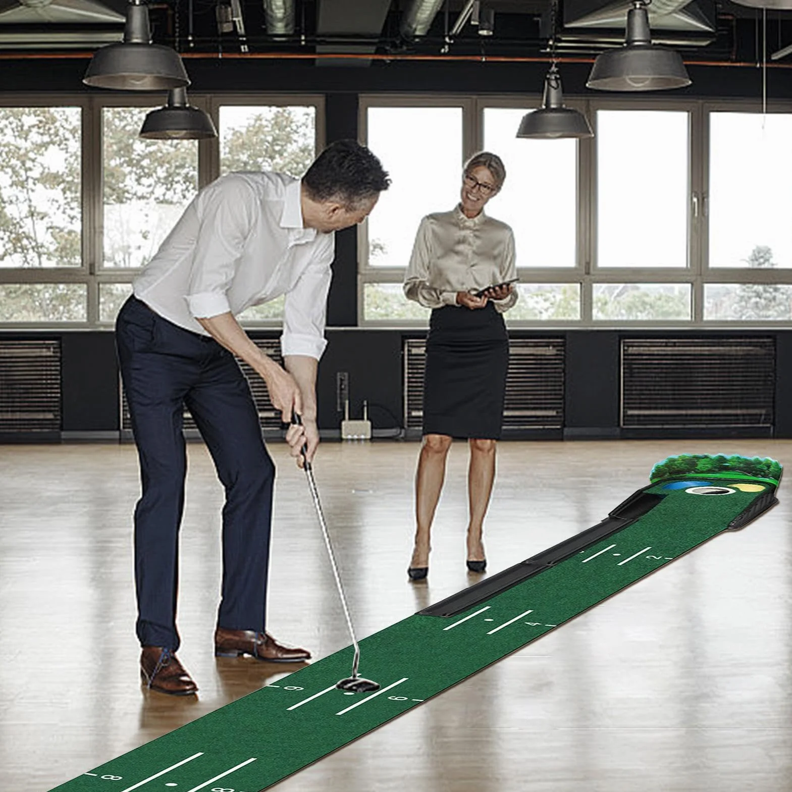 Putting Green Mat, Golf Putting Mat | Estera de golf - Alfombra de terciopelo lujosa con base de madera maciza con retorno automático de bola, accesorios de golf para uso en interiores y exteriores pa